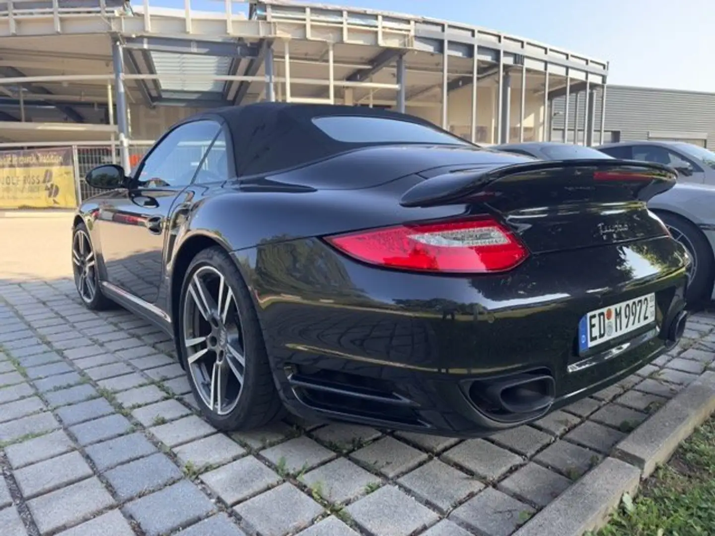 Porsche 997 911 Turbo Cabriolet PDK Schwarz - 2