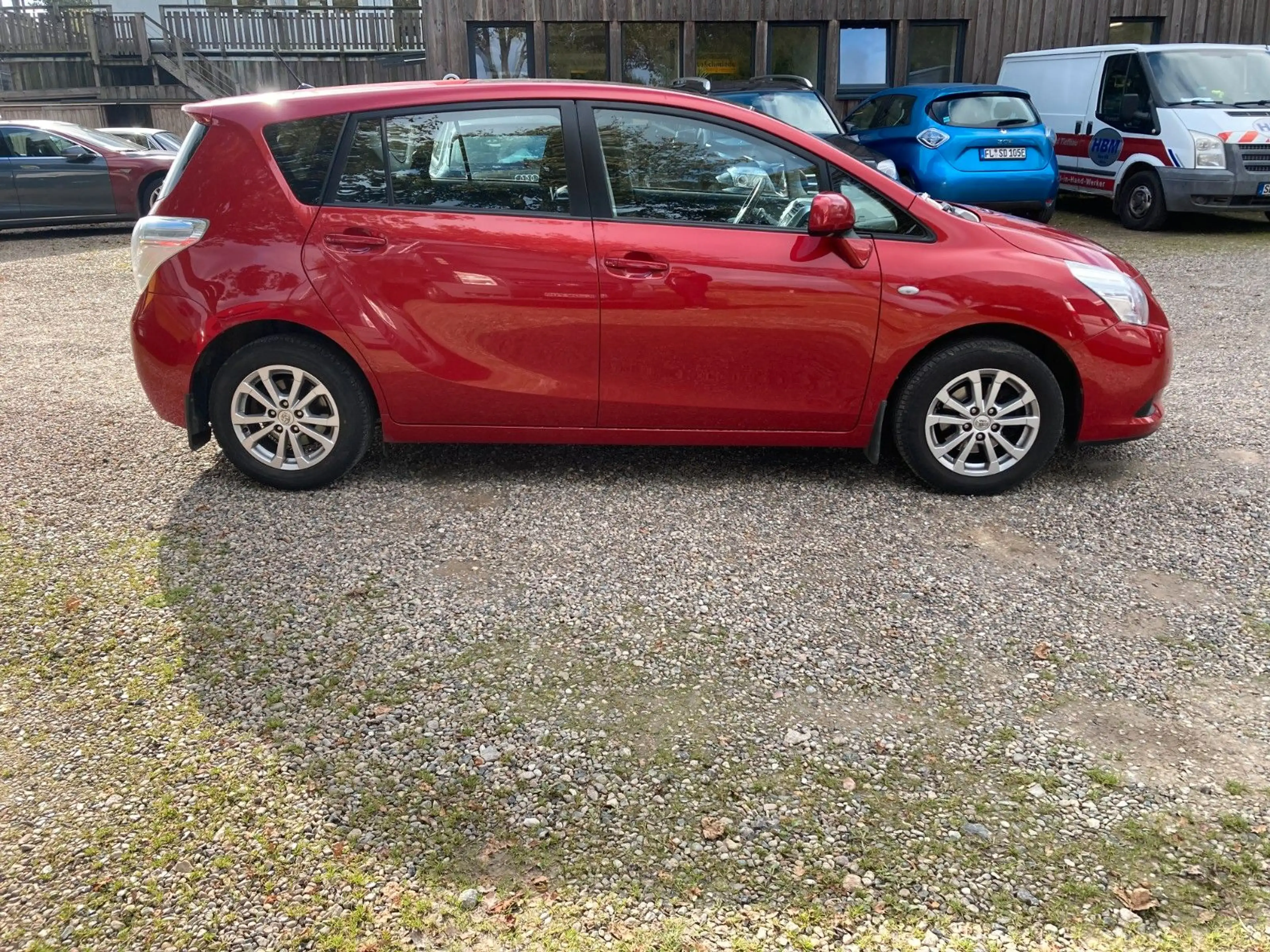 Toyota Verso Edition — photo 4
