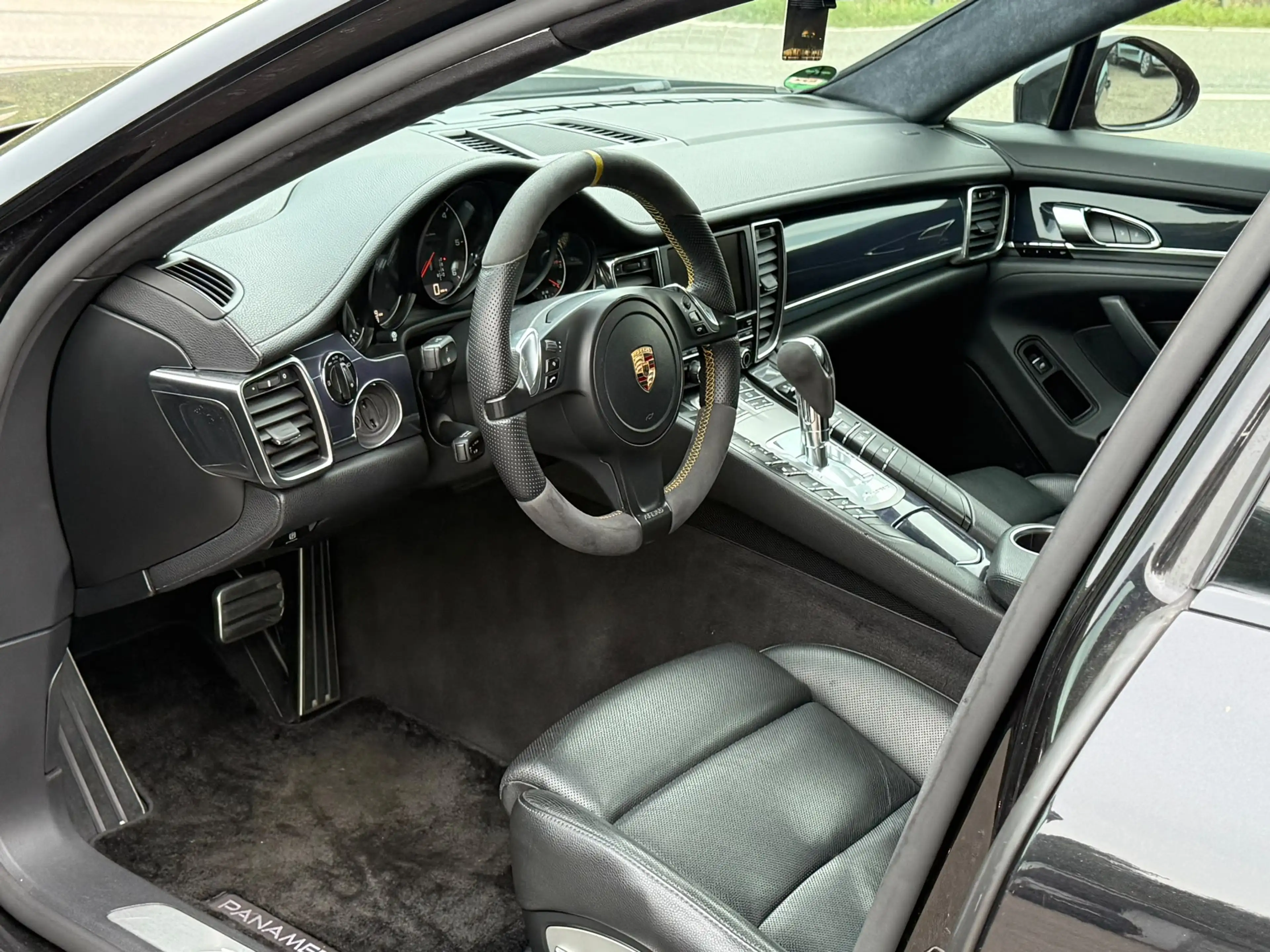 Porsche Panamera Panamera Diesel — photo 12