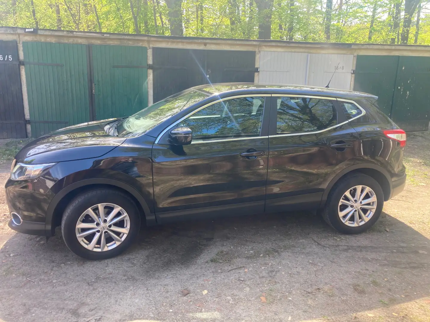 Nissan Qashqai Qashqai 1.6 dCiACENTA Standheizung Schwarz - 2