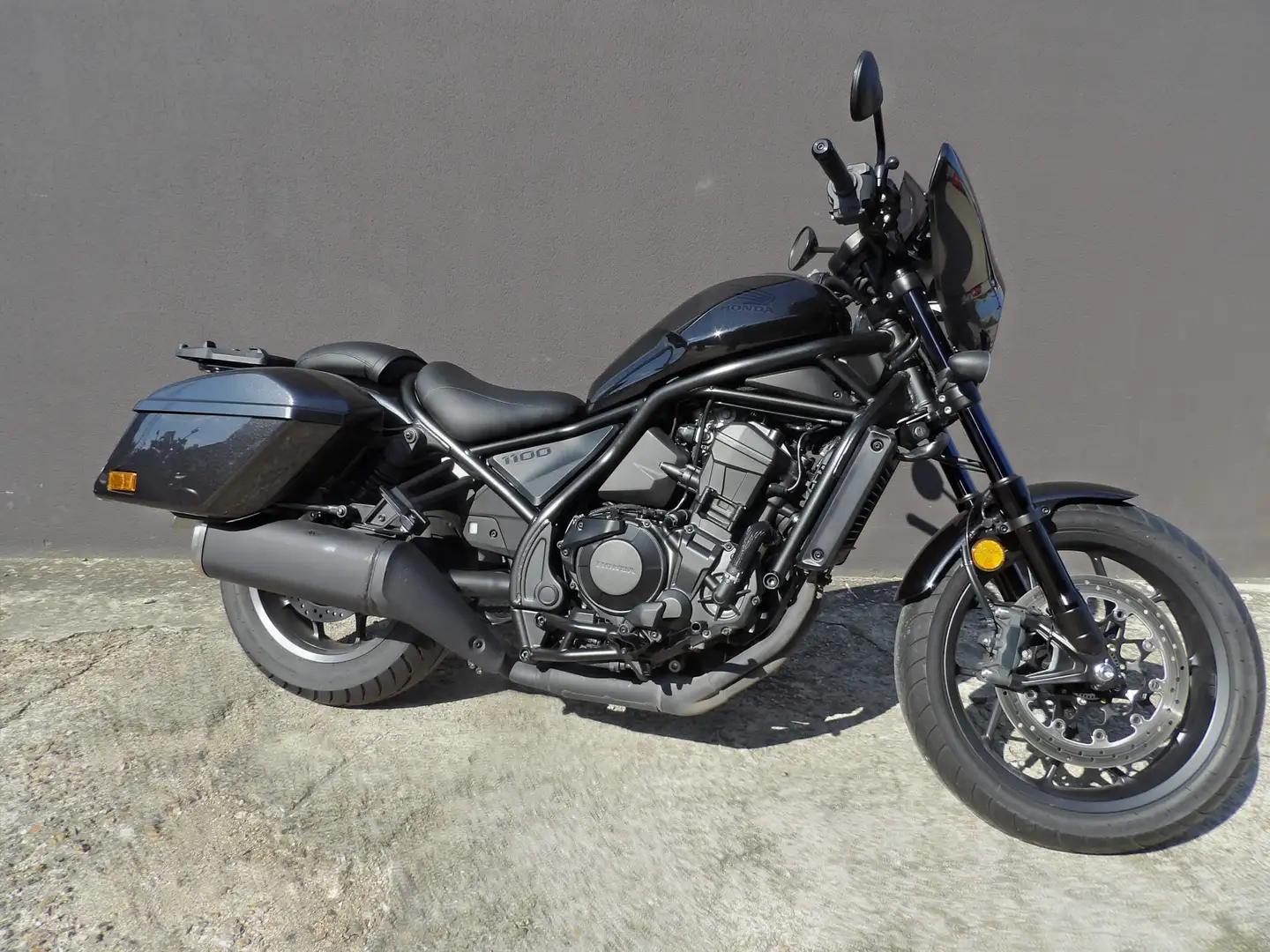 Honda CMX 1100 Negro - 2