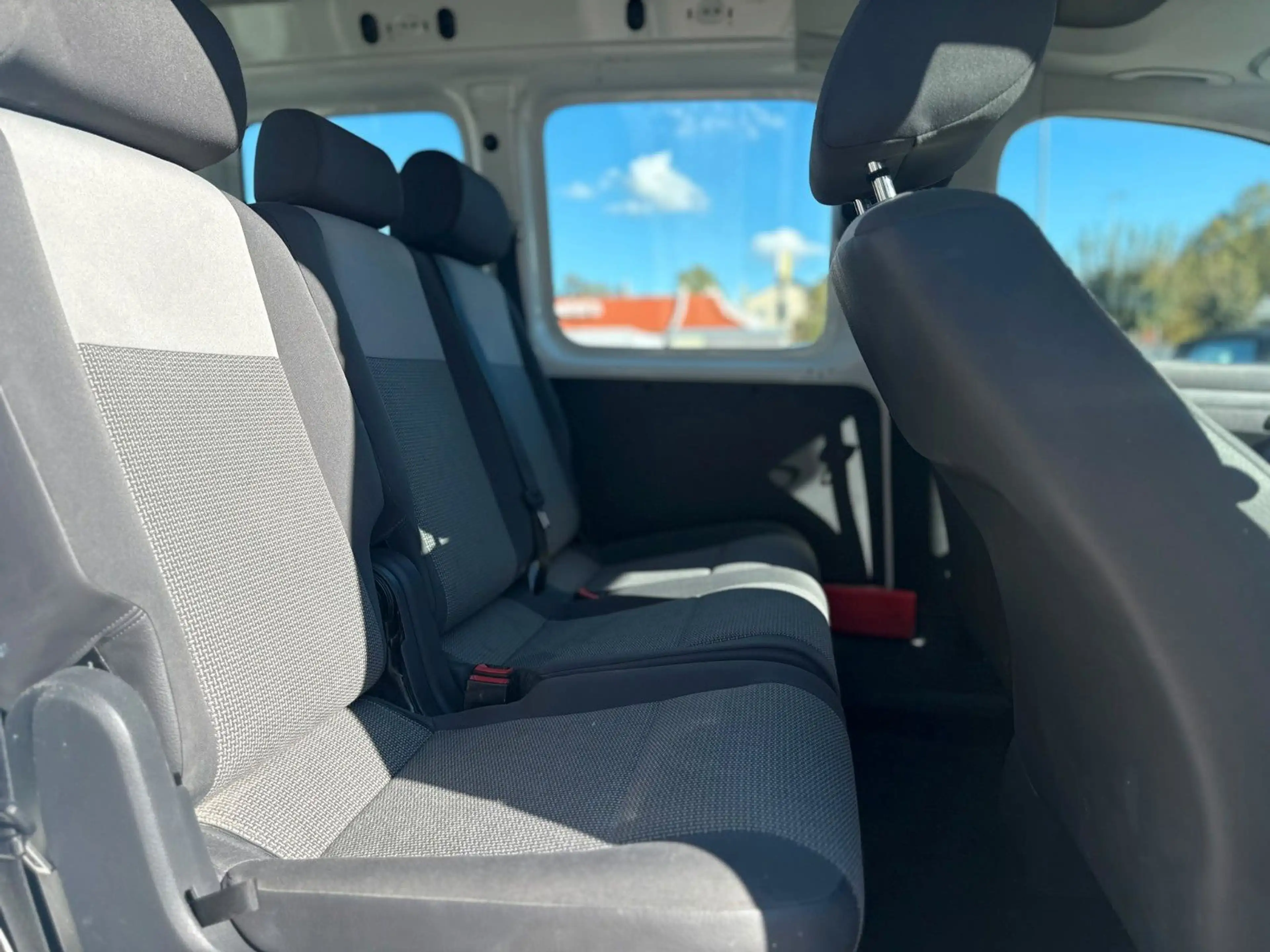 Volkswagen Caddy EcoProfi 1.Hand, 5-Sitzer — photo 8