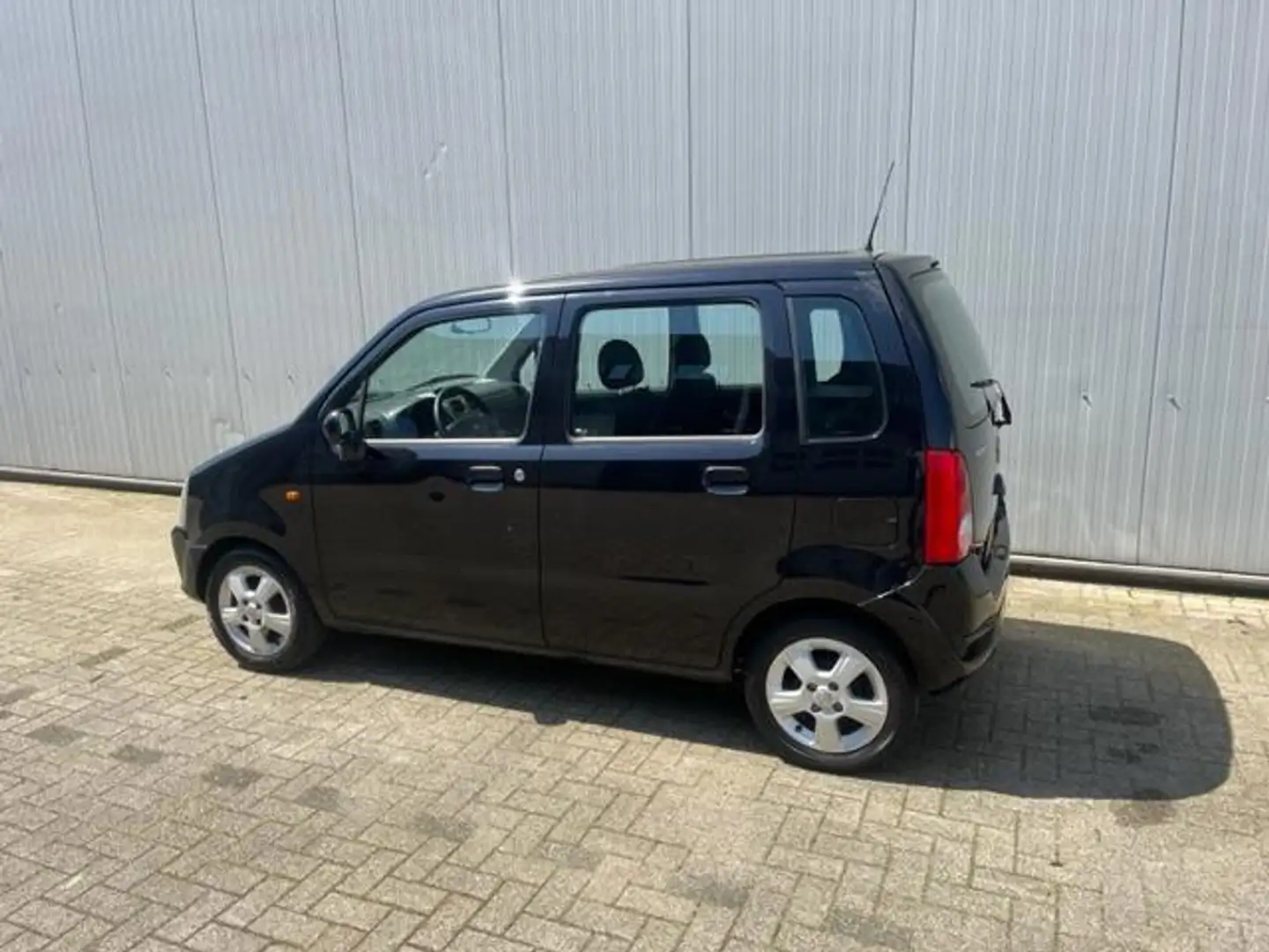 Opel Agila 1.2-16V Maxx, '04, inruilkoopje, met een nieuwe ap Zwart - 2