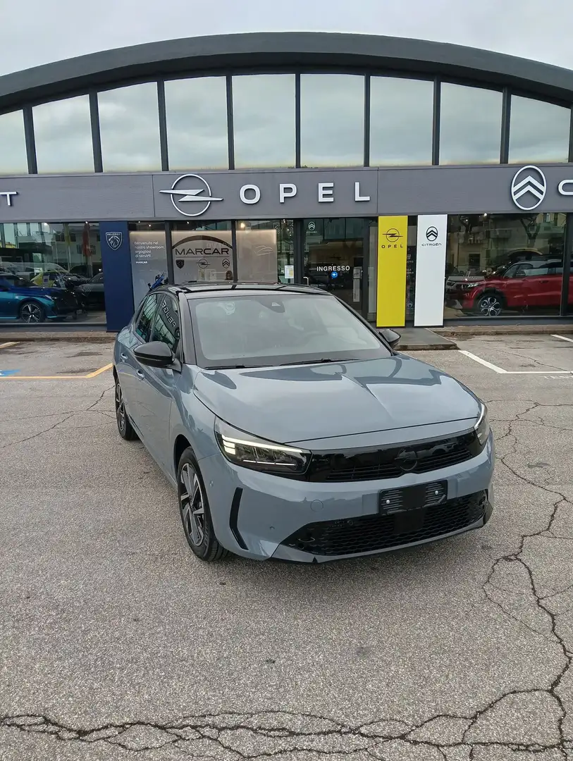 Opel Corsa 1.2 GS Bianco - 2