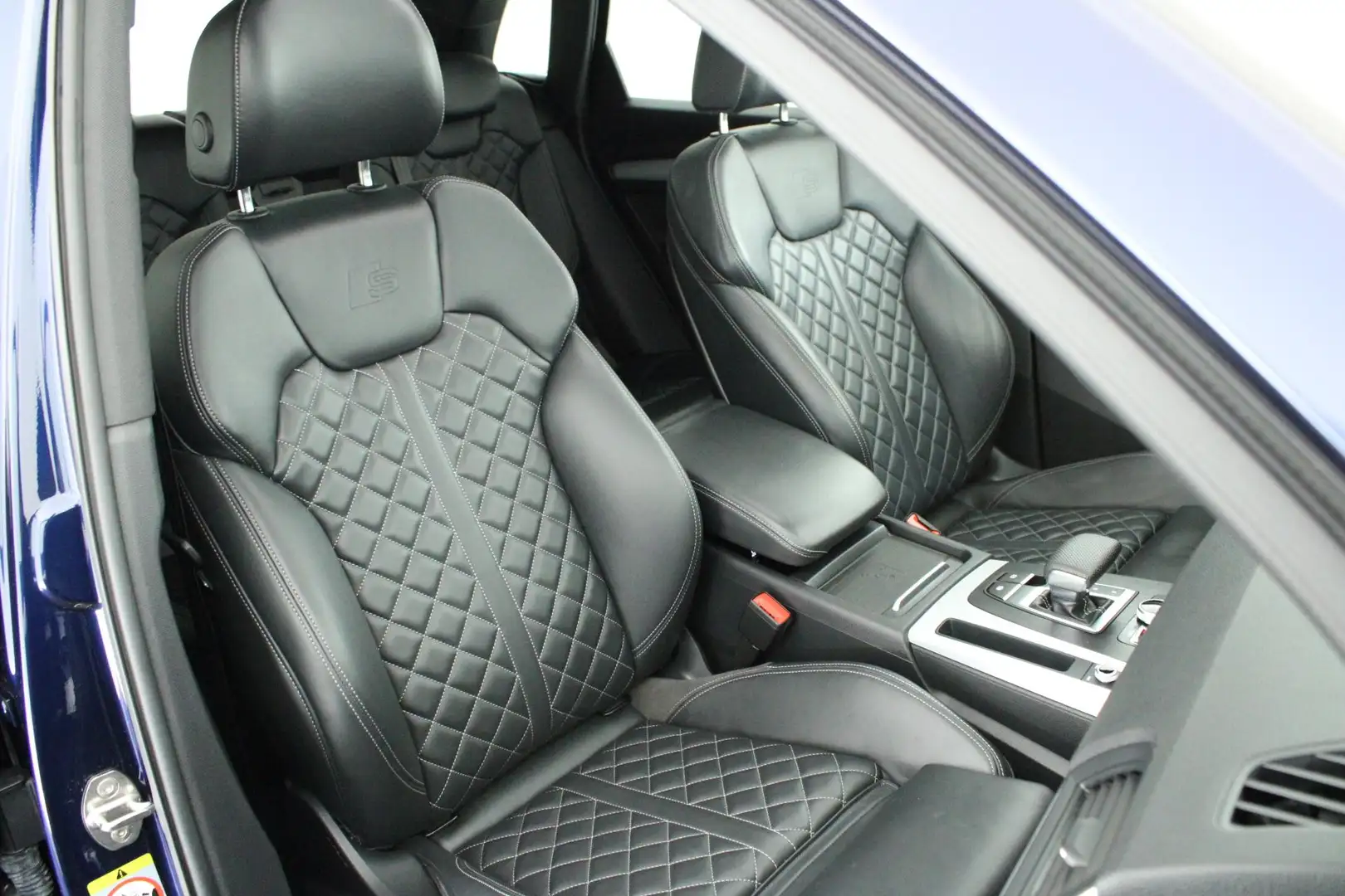 Audi Q5 55 TFSI e 367pk quattro S-Line Competition Keyless Blauw - 2