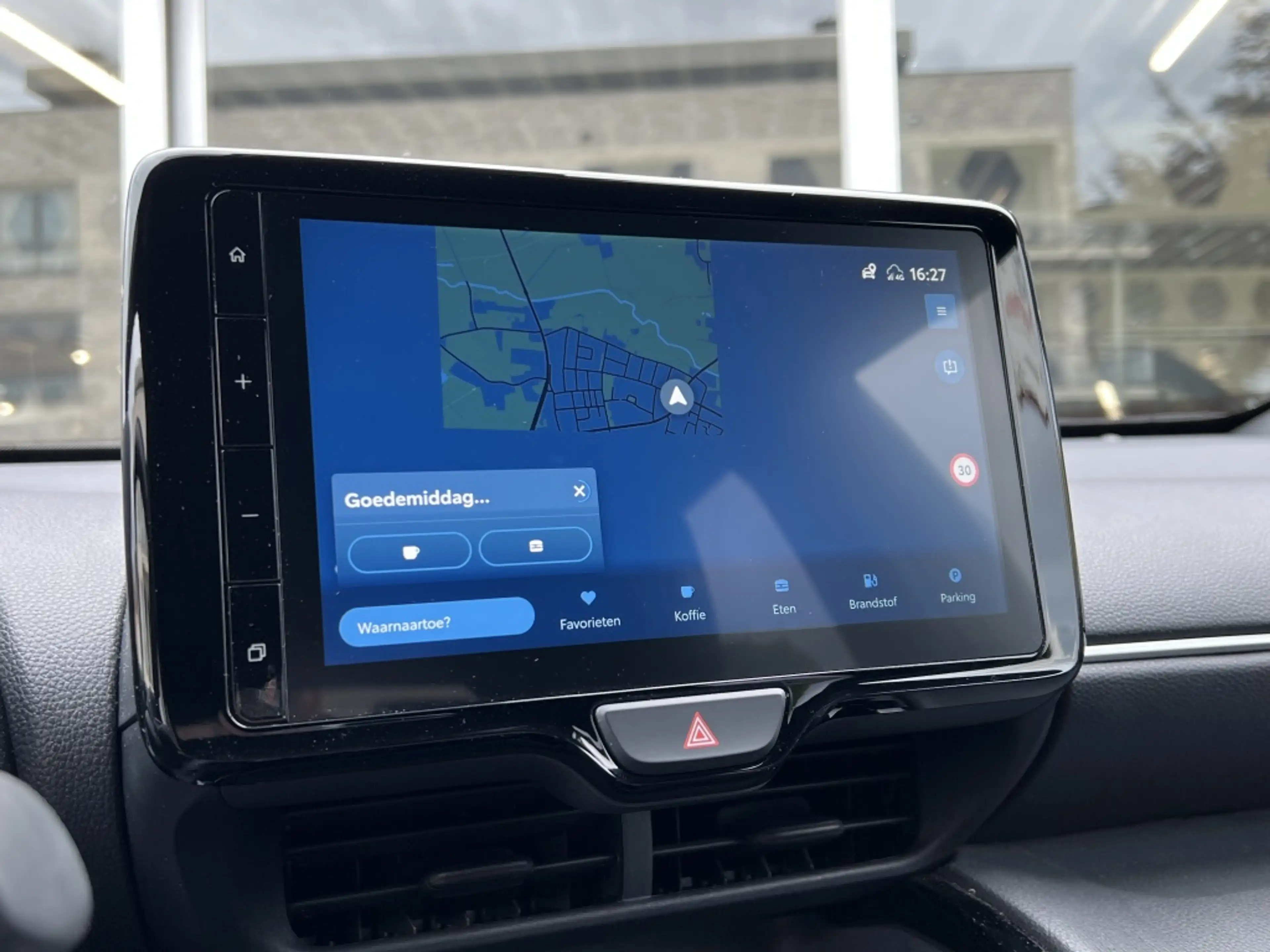 Toyota Yaris Cross 1.5 Hybrid 116pk Dynamic Comfort pack | Parkeersen — photo 37