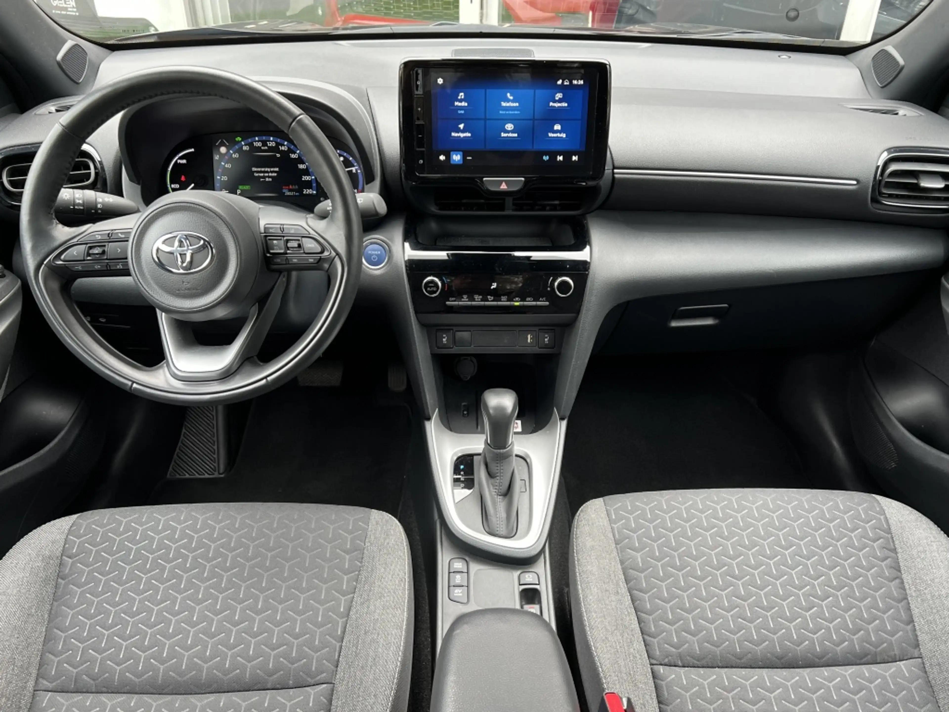 Toyota Yaris Cross 1.5 Hybrid 116pk Dynamic Comfort pack | Parkeersen — photo 21
