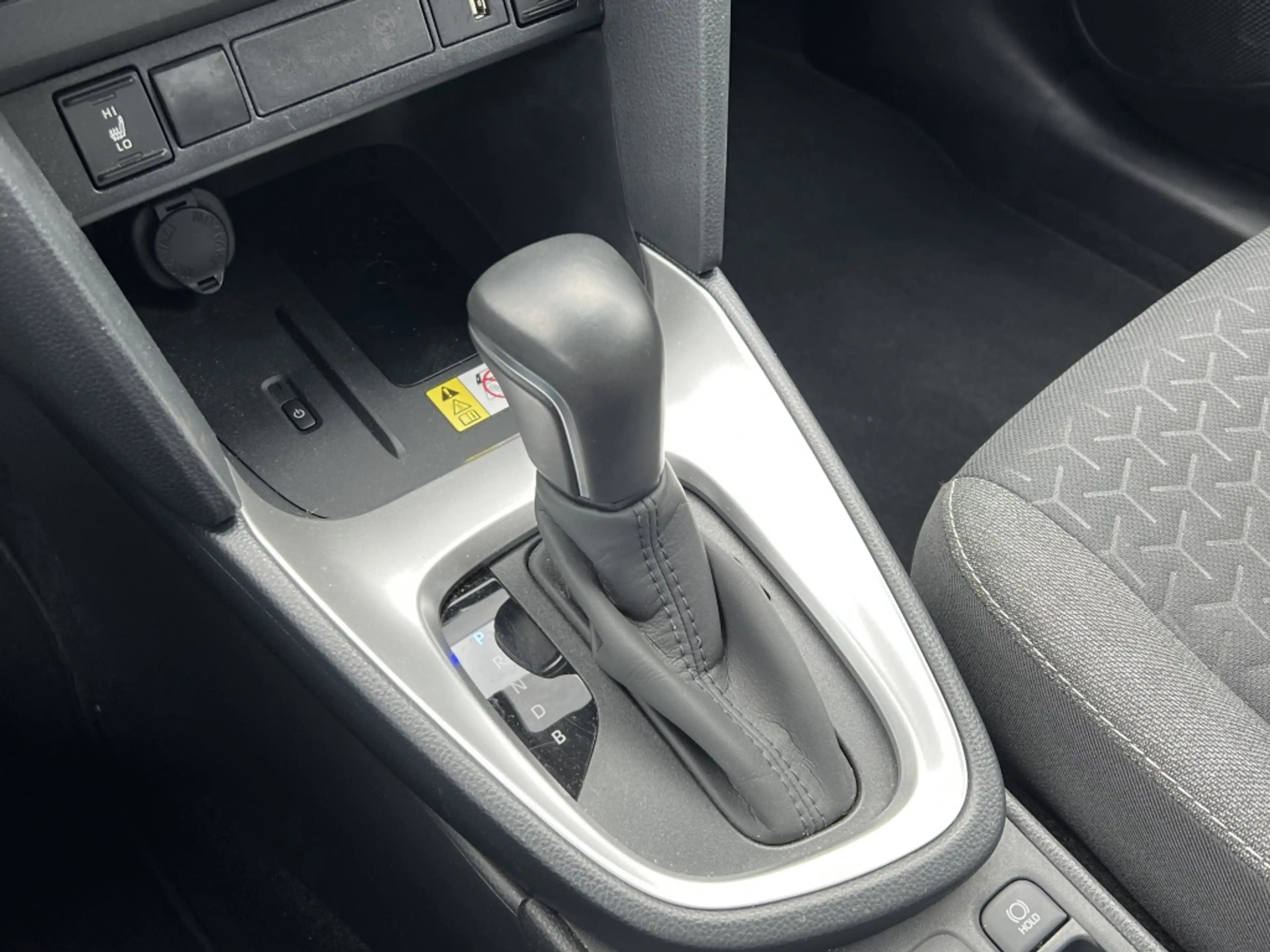 Toyota Yaris Cross 1.5 Hybrid 116pk Dynamic Comfort pack | Parkeersen — photo 33