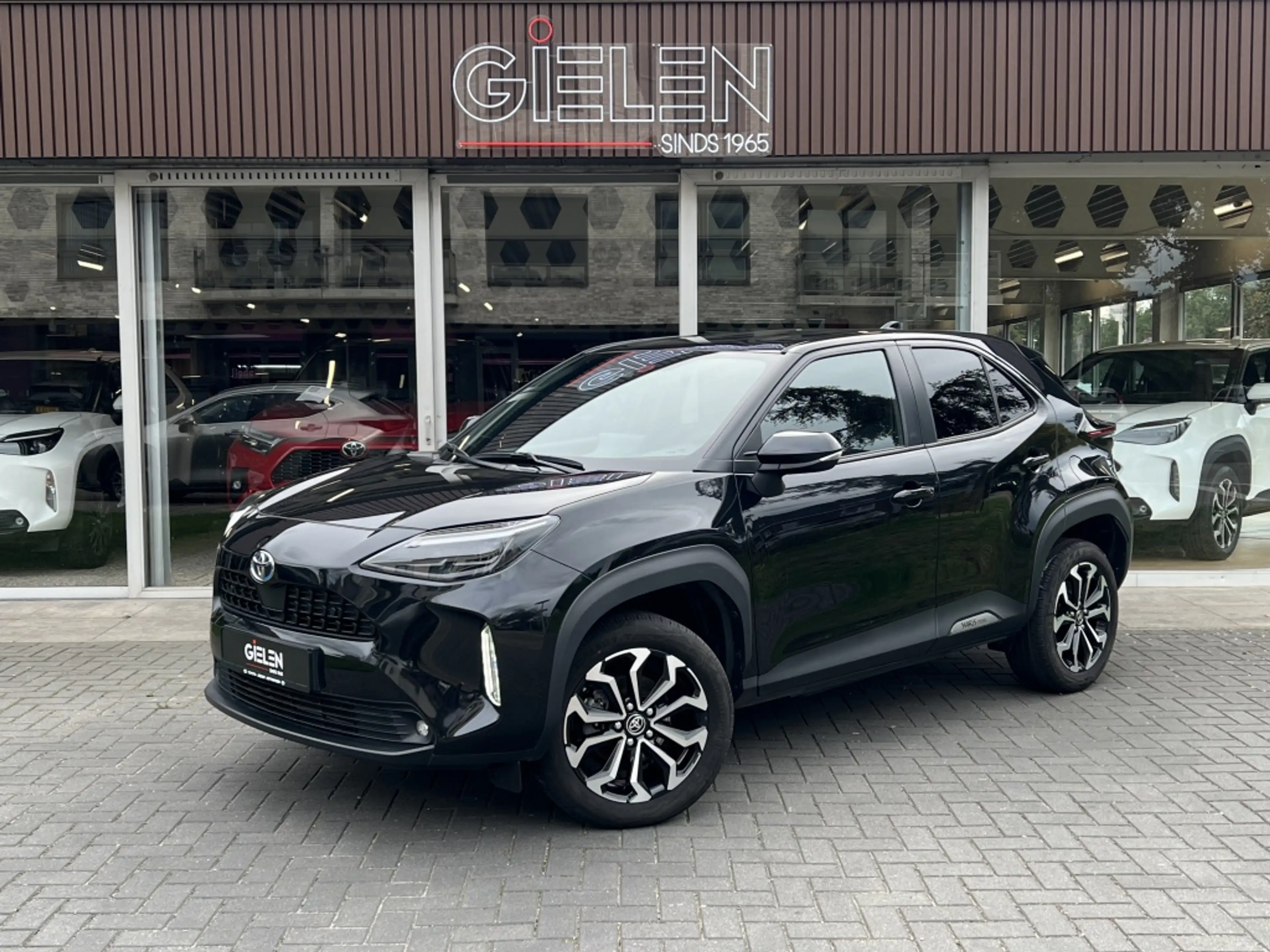 Toyota Yaris Cross 1.5 Hybrid 116pk Dynamic Comfort pack | Parkeersen