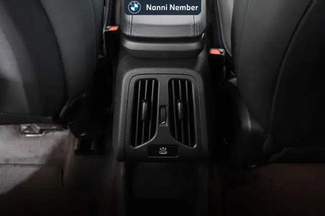 BMW X1 view 15