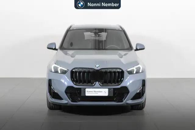 BMW X1 view 2