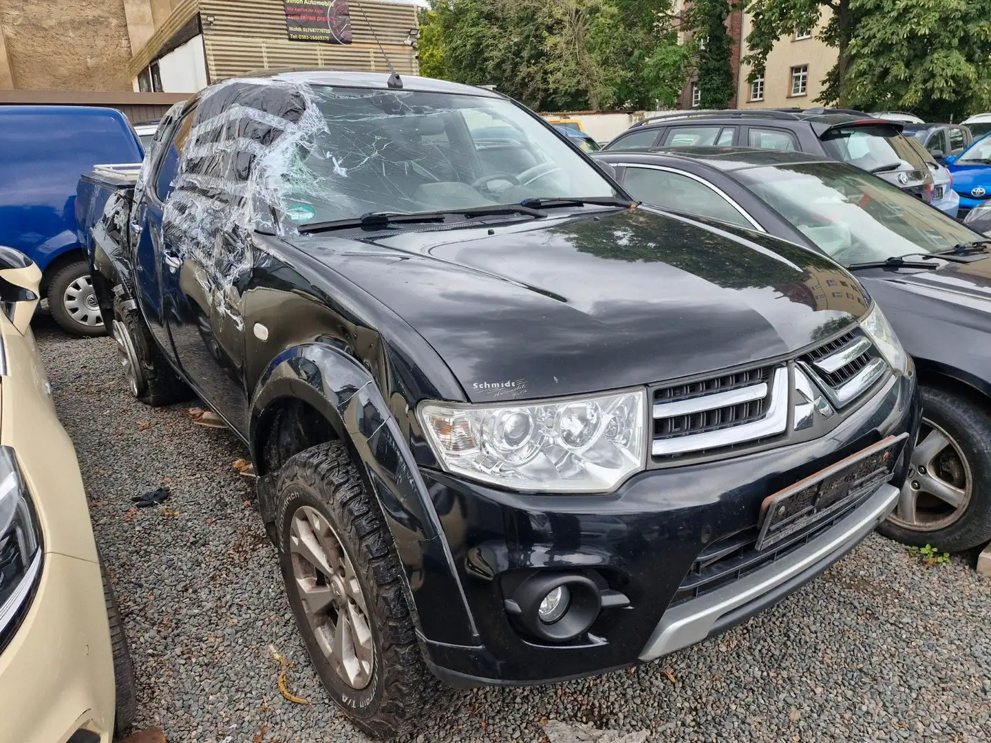 Mitsubishi L200 4WD , Automatik !! Czarny - 2