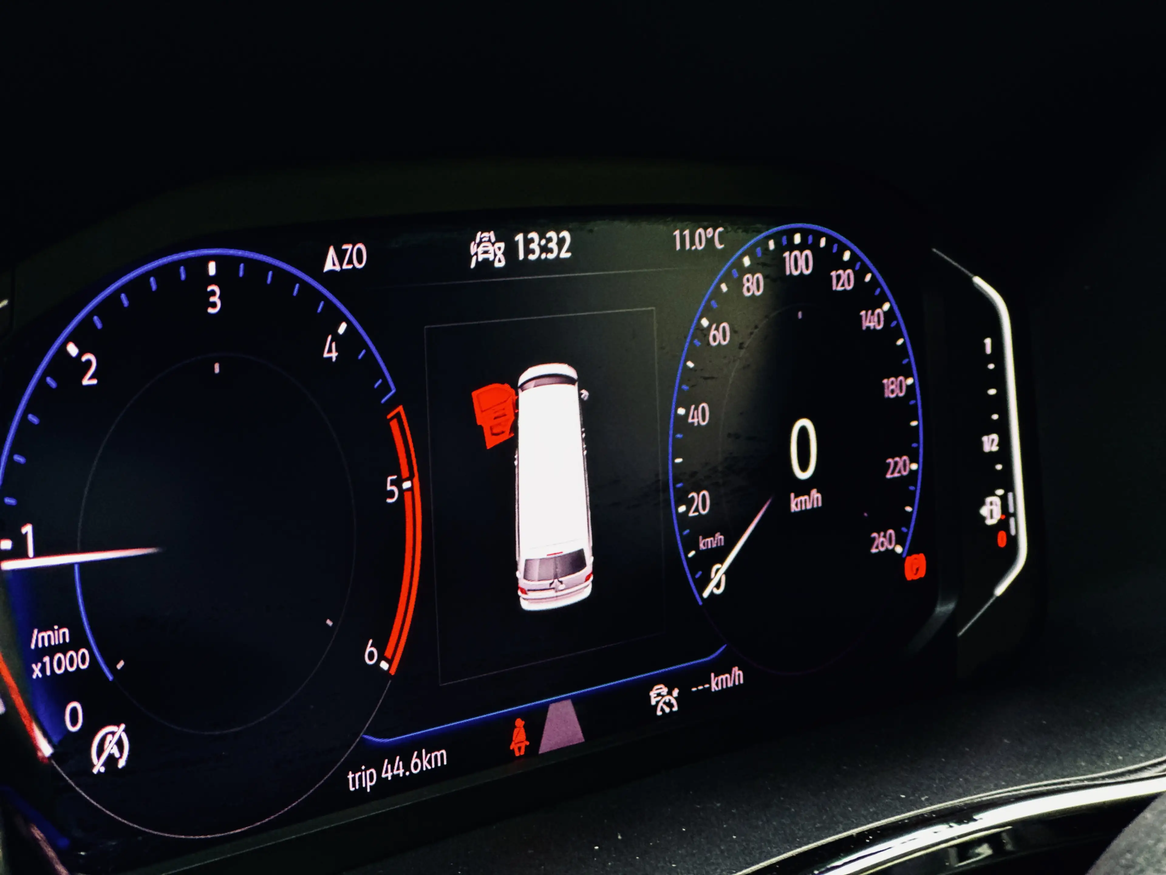 Volkswagen T6.1 Transporter 2.0 TDI | 110pk | Bulli | Digitale cockpit | Adapt — photo 14
