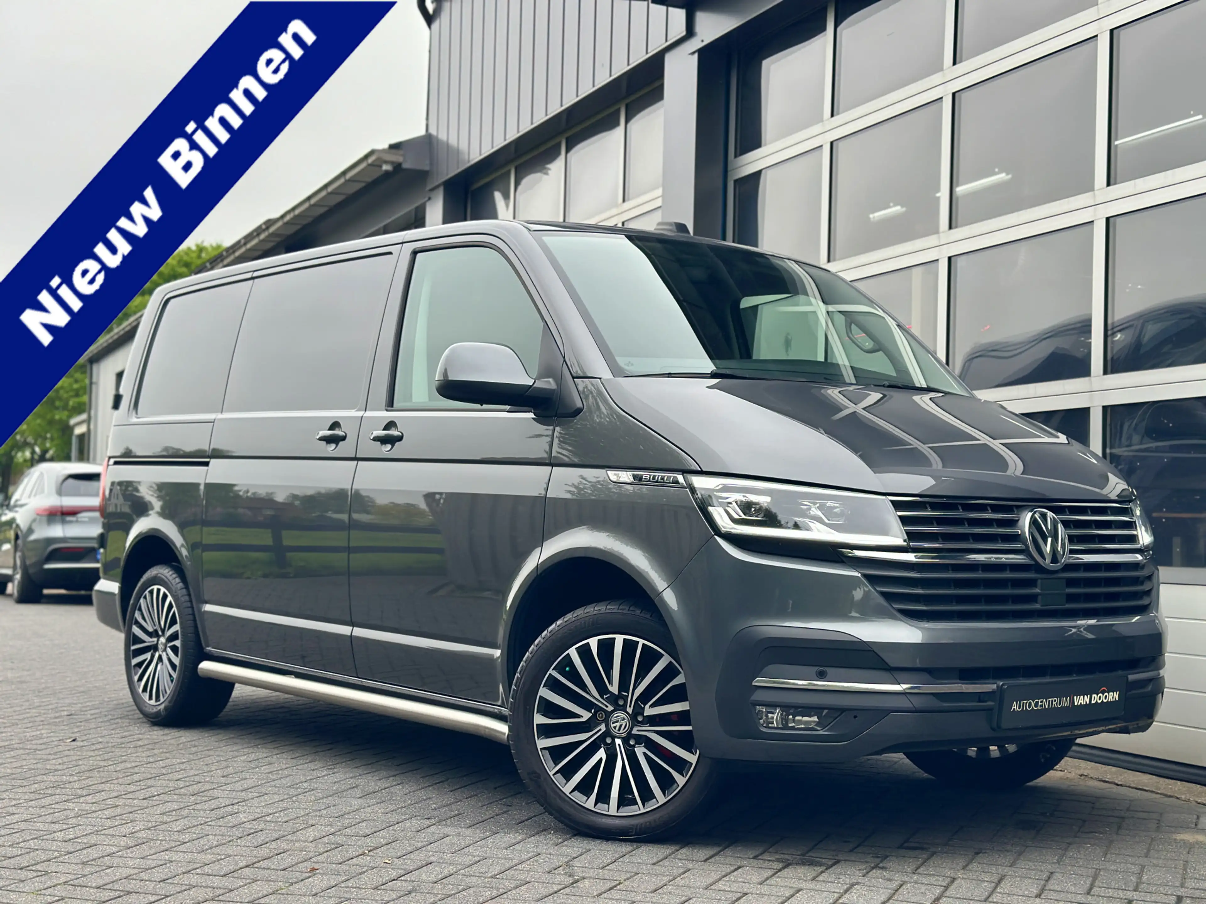 Volkswagen T6.1 Transporter 2.0 TDI | 110pk | Bulli | Digitale cockpit | Adapt