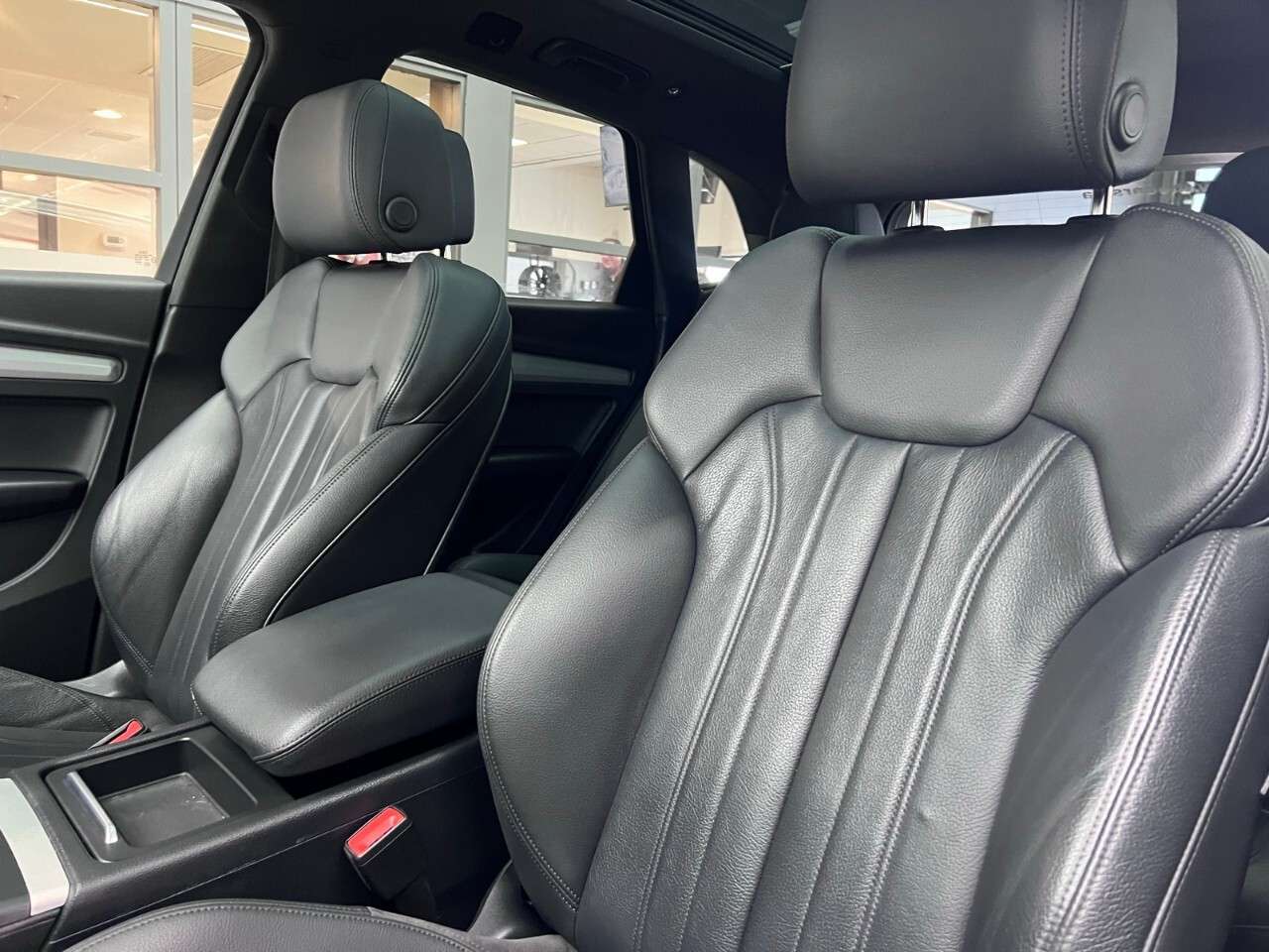 2020 Audi Q5 Technik 45 TFSI quattro thumb 18