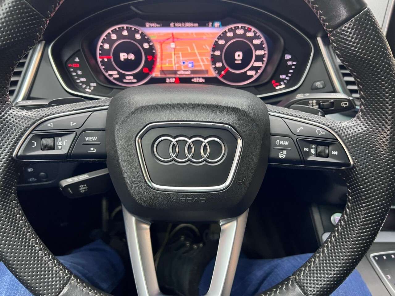2020 Audi Q5 Technik 45 TFSI quattro thumb 31