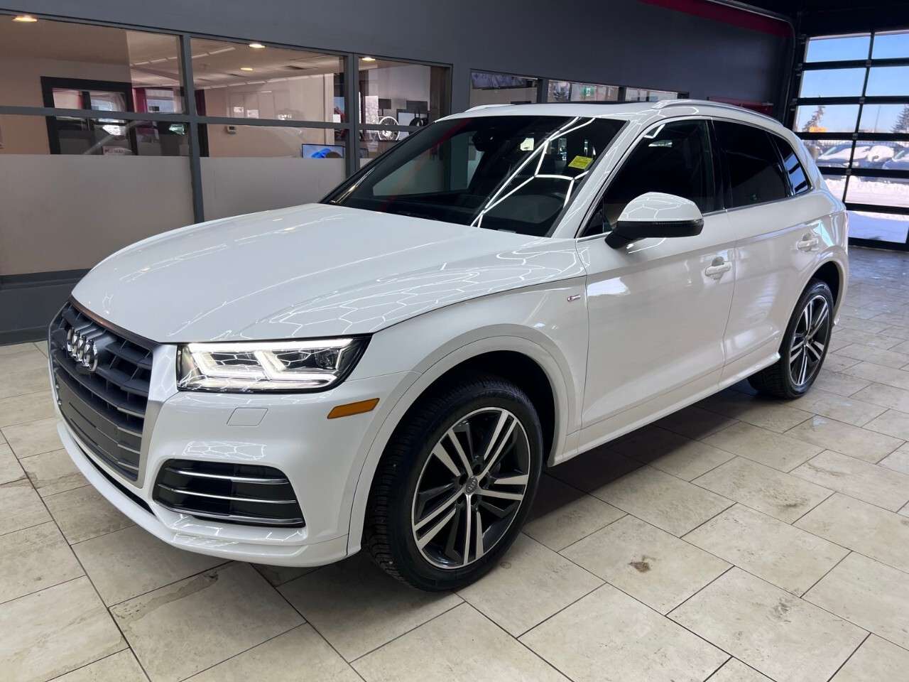 2020 Audi Q5 Technik 45 TFSI quattro thumb 8