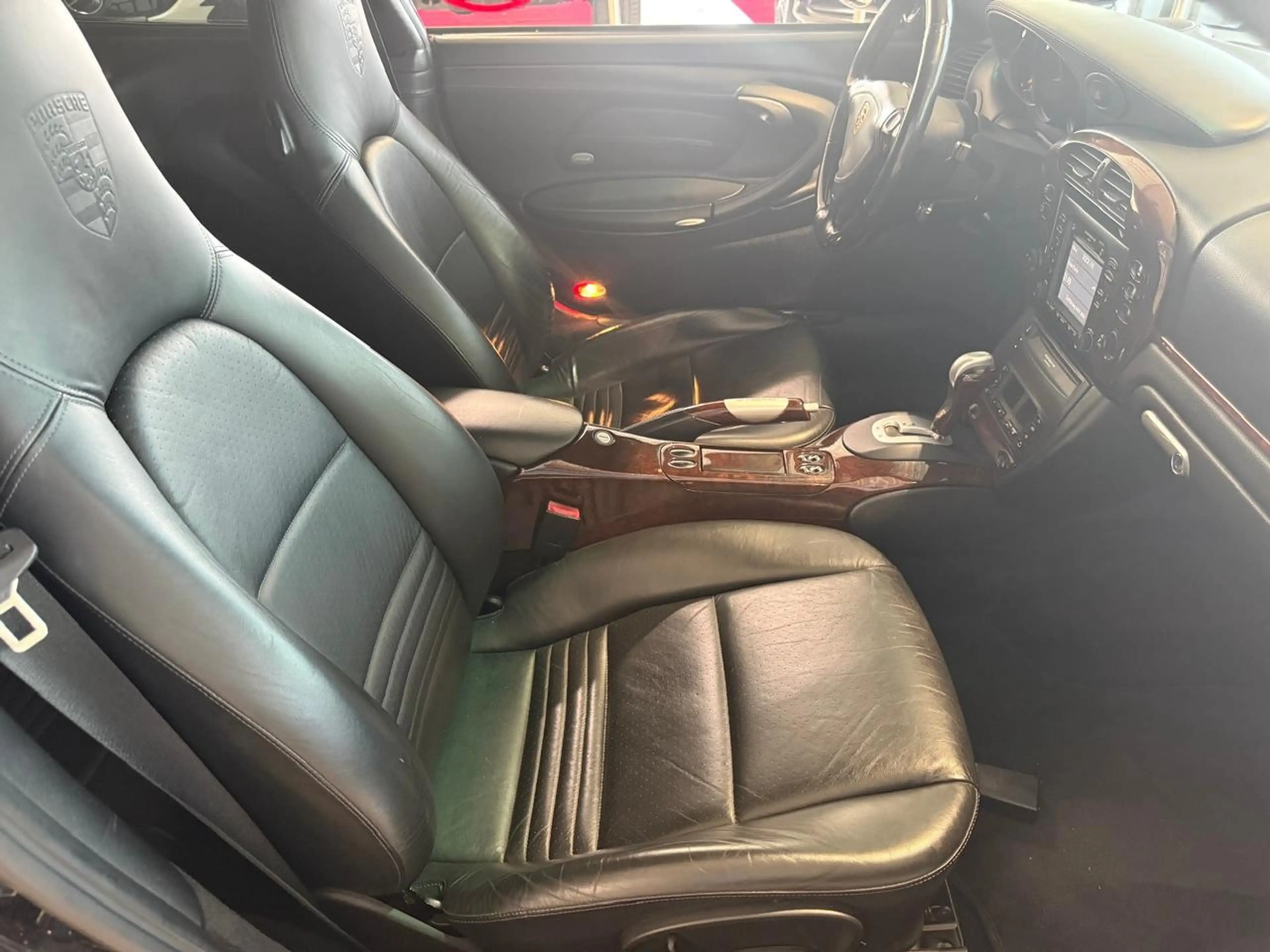 Porsche 911 Carrera Coupe*Schiebedach*Sitzheizung — photo 11