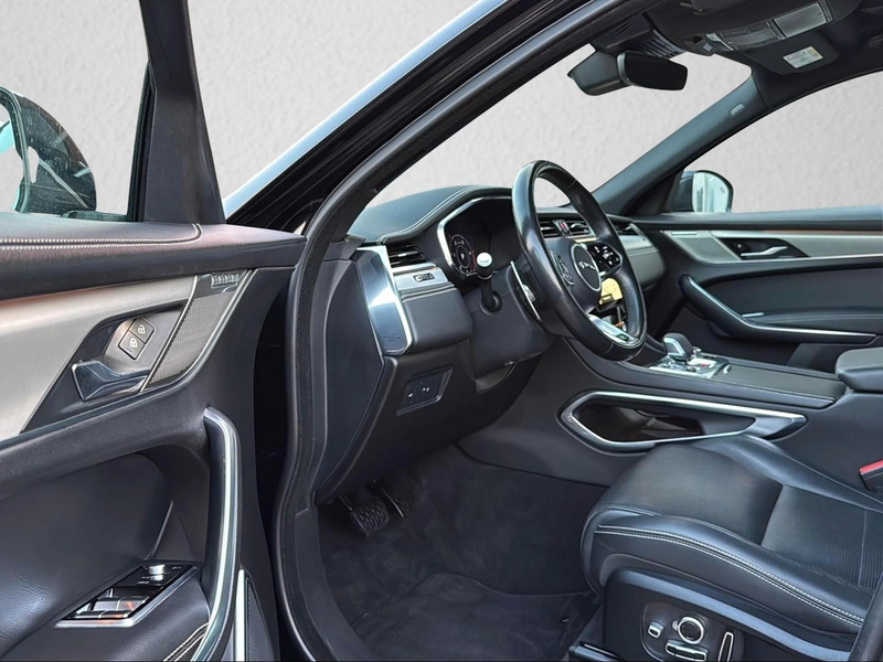Jaguar F-Pace R-Dynamic SE AWD 90th*360°*ACC*LED*Leder* — photo 12