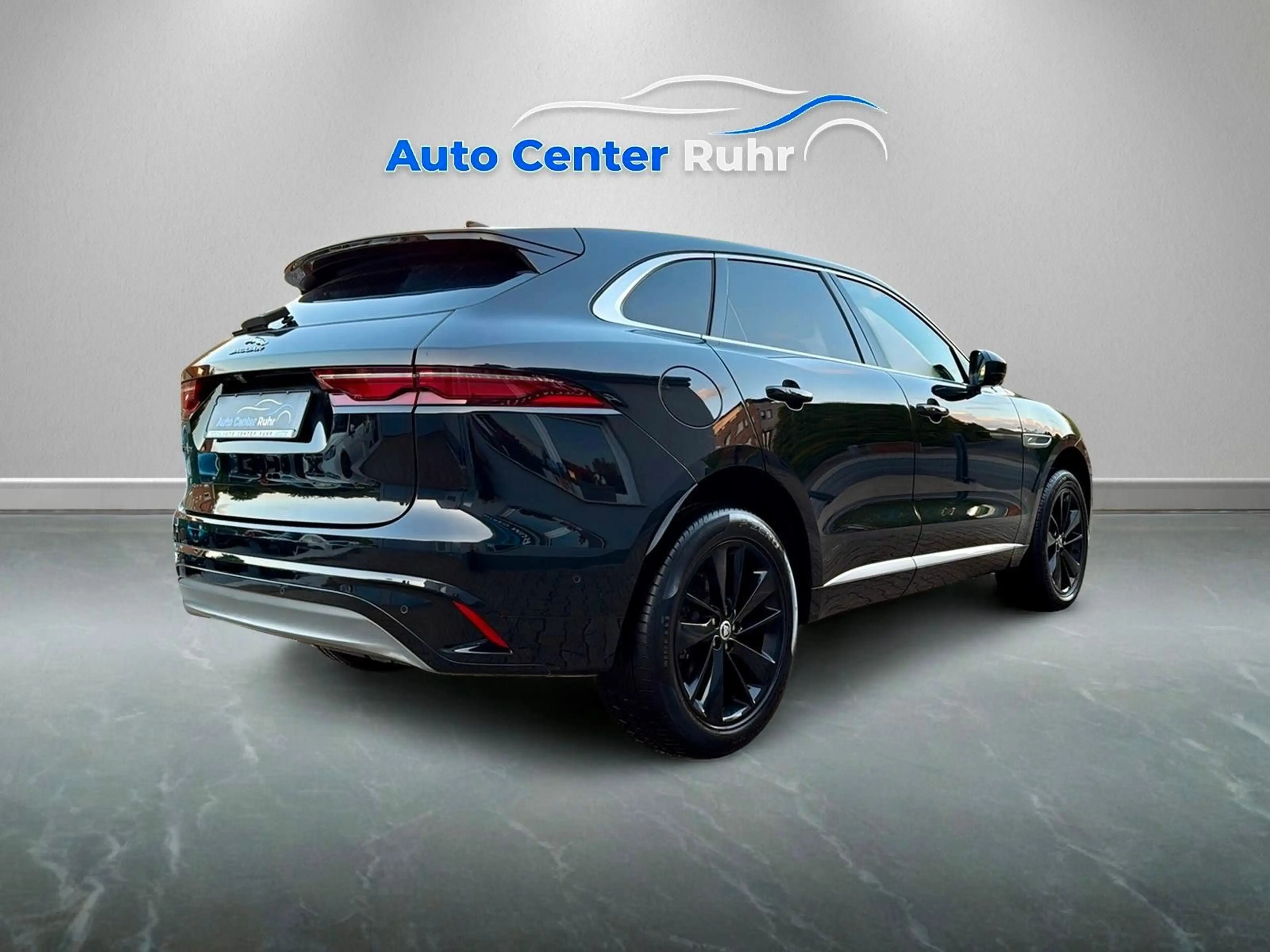 Jaguar F-Pace R-Dynamic SE AWD 90th*360°*ACC*LED*Leder* — photo 8