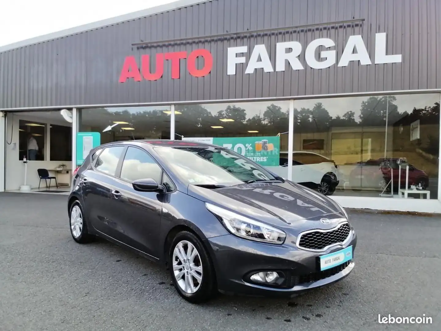 Kia Ceed / cee'd Ceed 1.4 CRDi 90 ch Style Gris - 1