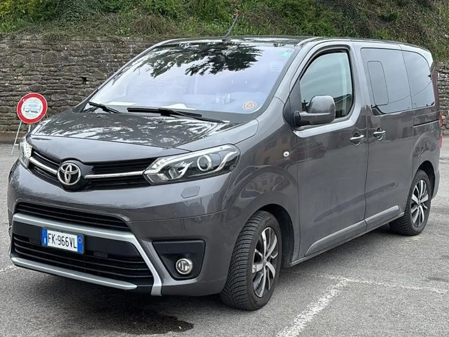 Toyota Proace LUXURY Grigio - 1