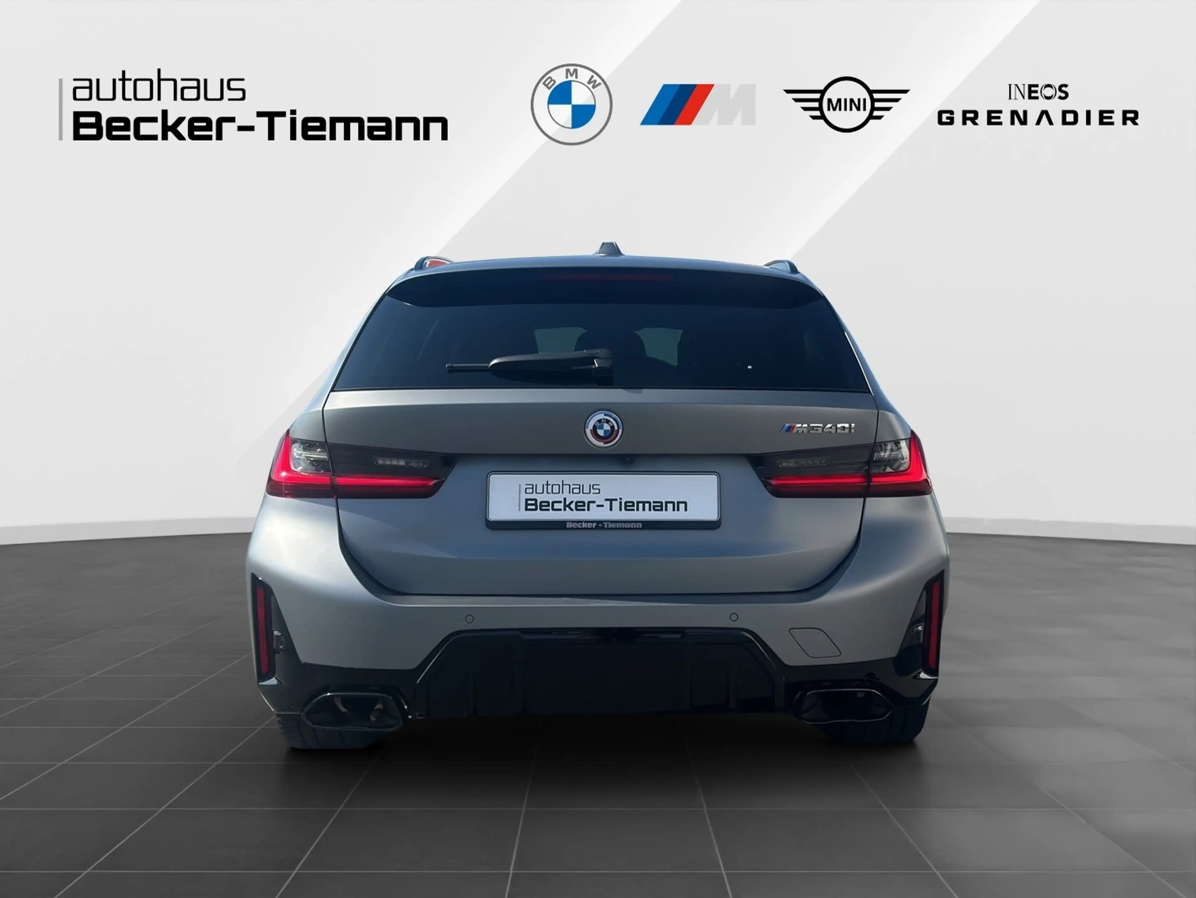 BMW M3 40i xDrive Touring M Sportpaket Pro — photo 5