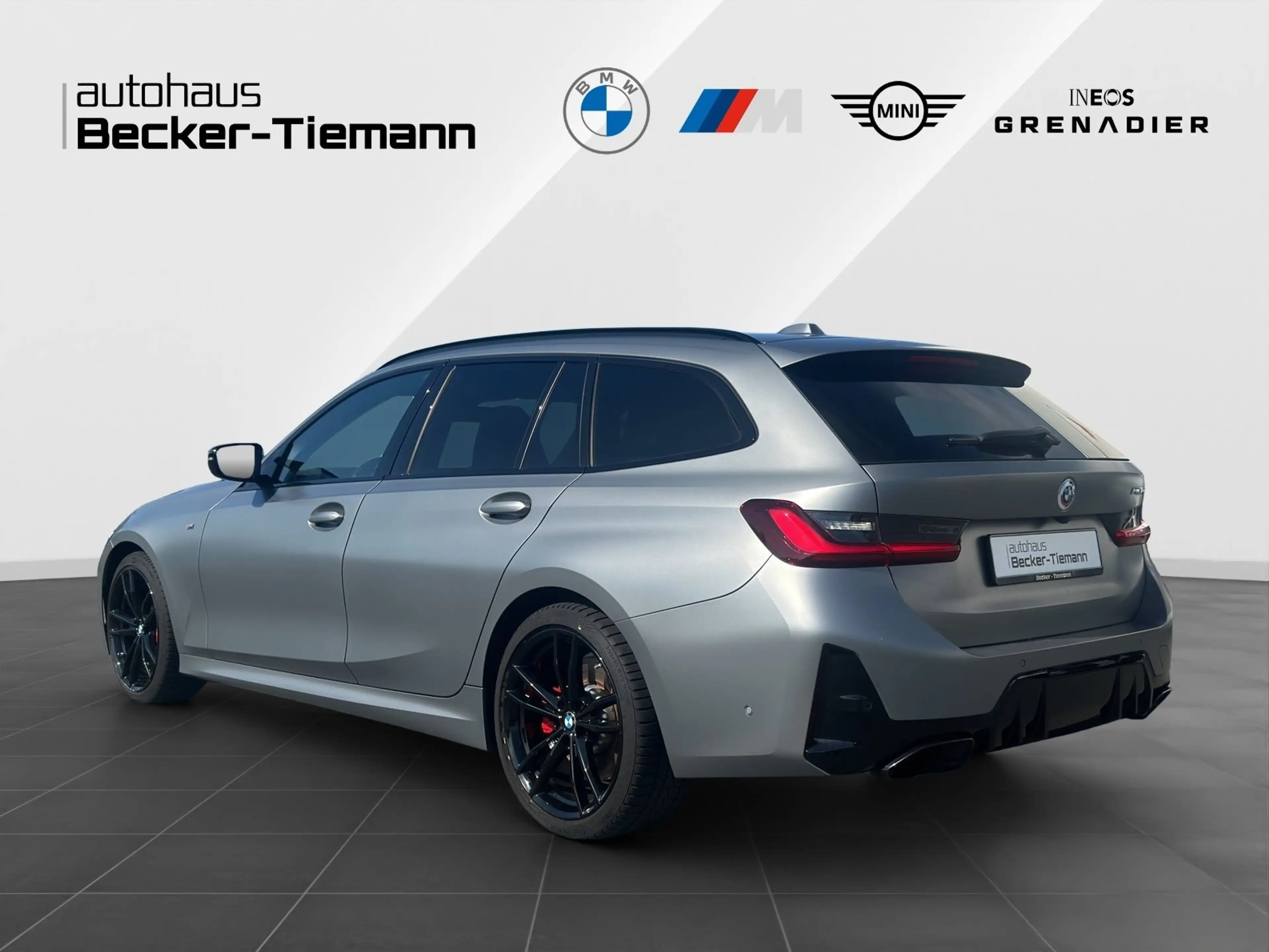 BMW M3 40i xDrive Touring M Sportpaket Pro — photo 4