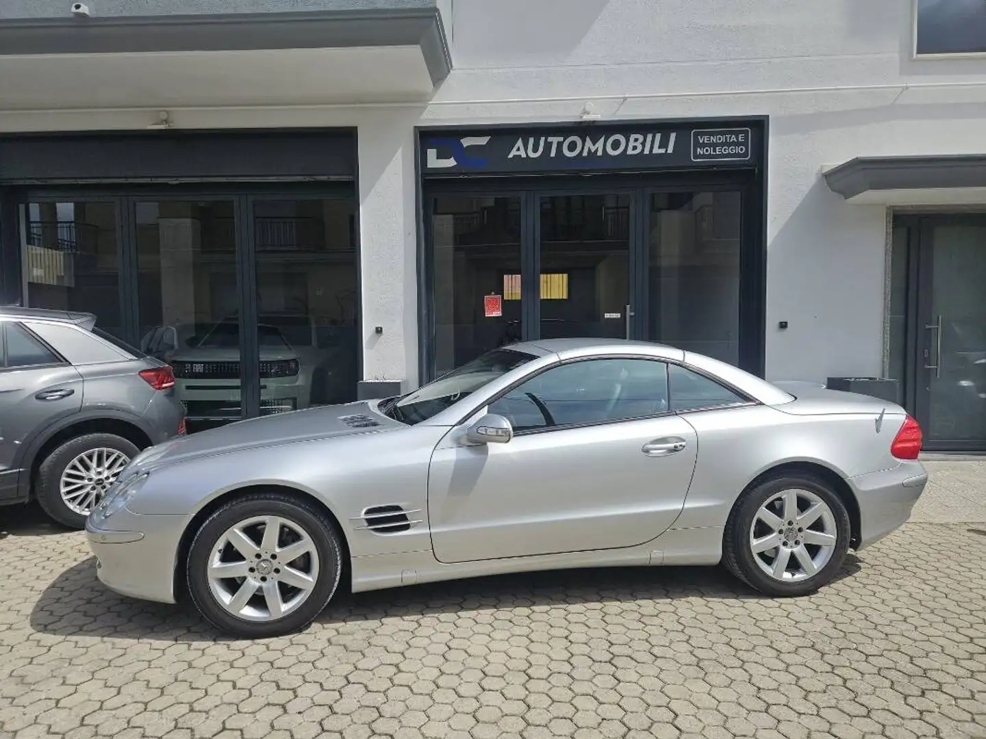 Mercedes-Benz SL 500 500 V8 - 1