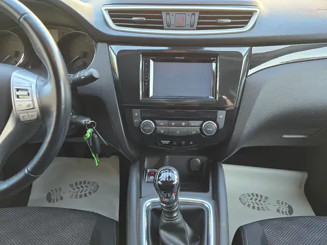 Nissan Qashqai view 14