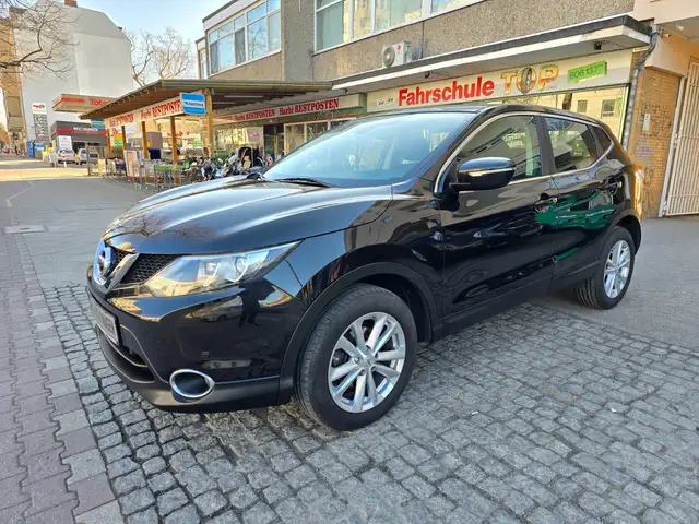 Nissan Qashqai view 2