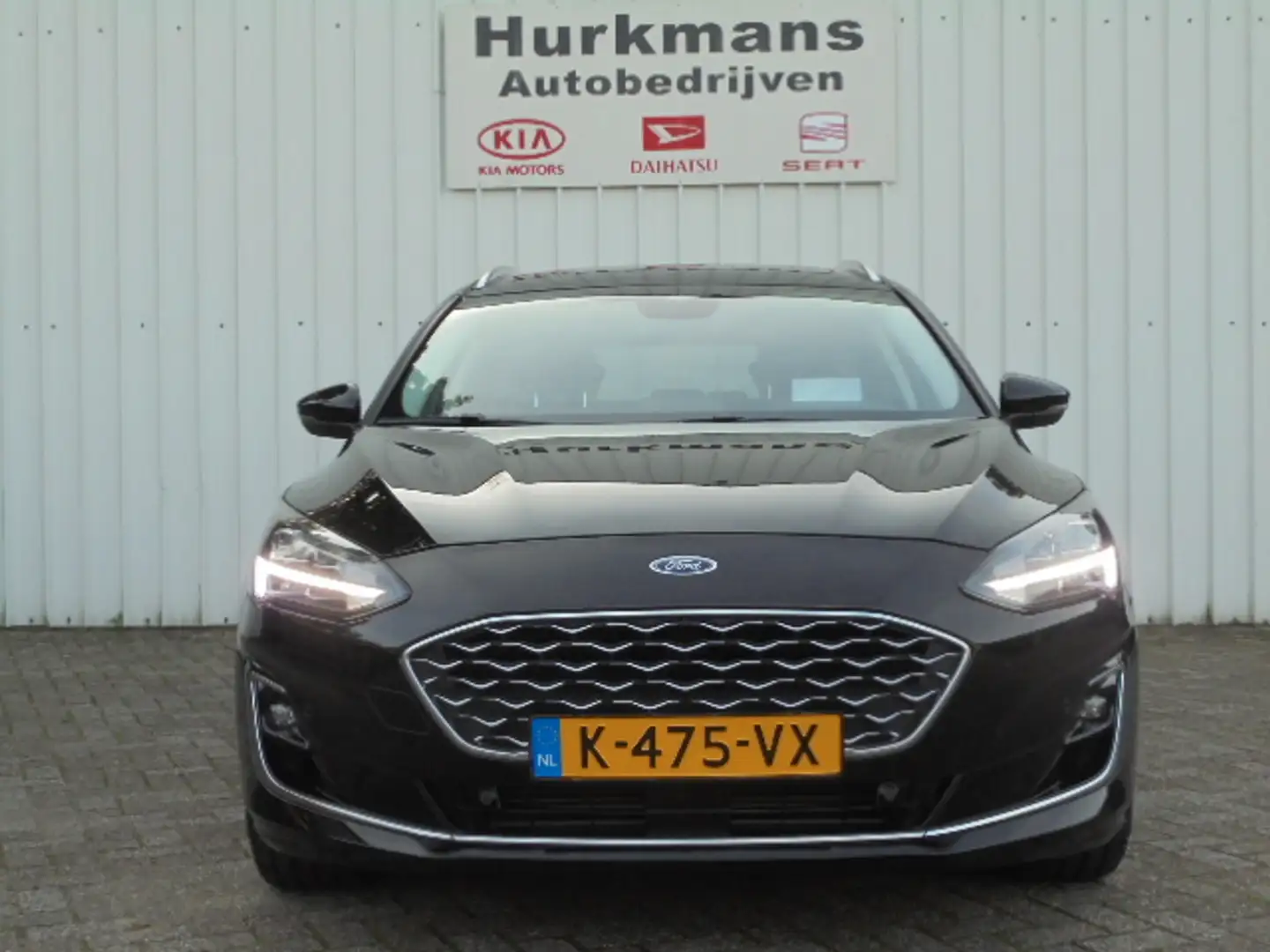 Ford Focus Wagon 1.0 HYBRID 125PK VIGNALE ZEER LUXE NL-AUTO Zwart - 2