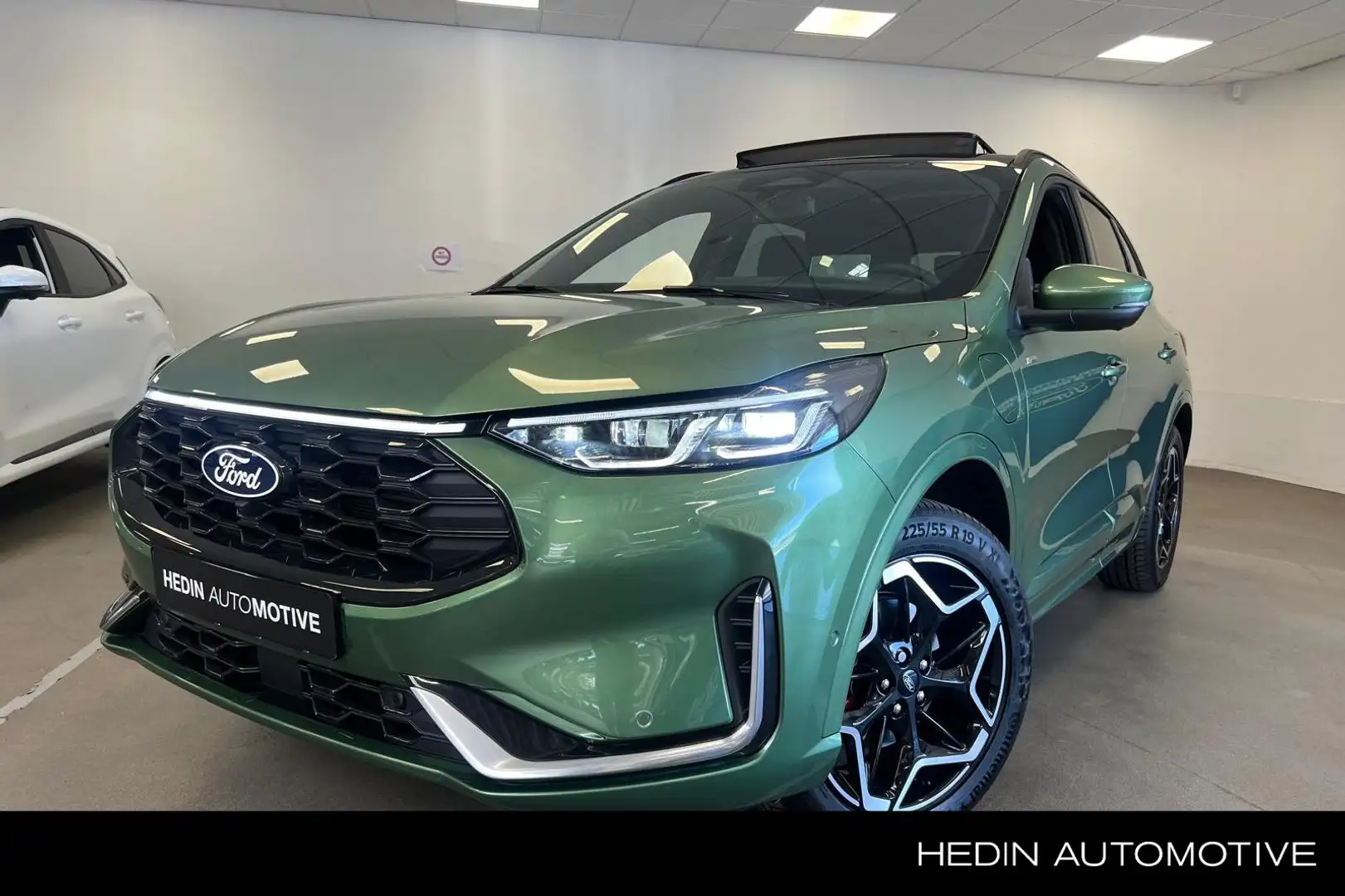 Ford Kuga 2.5 PHEV ST-Line X | Te Bestellen vanaf €45.135,- Groen - 1