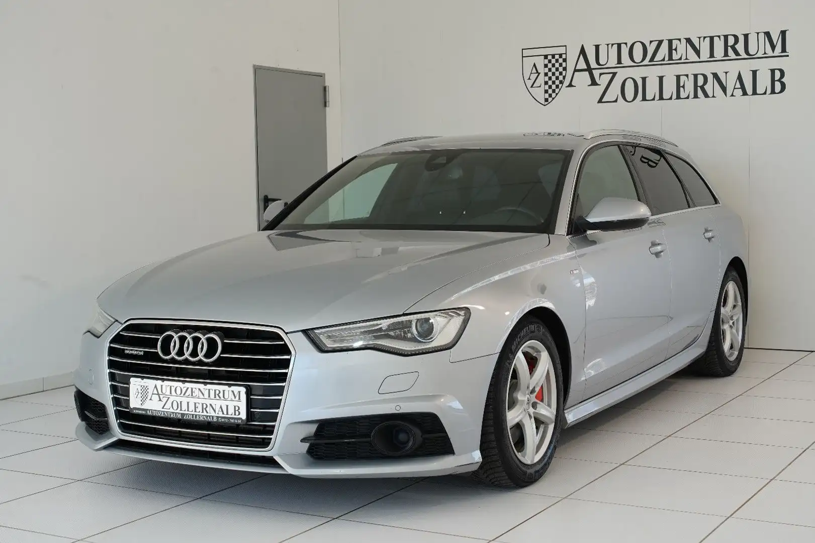 Audi A6 Avant 3.0 TDI quattro S tronic S line *STDHZG Plateado - 2