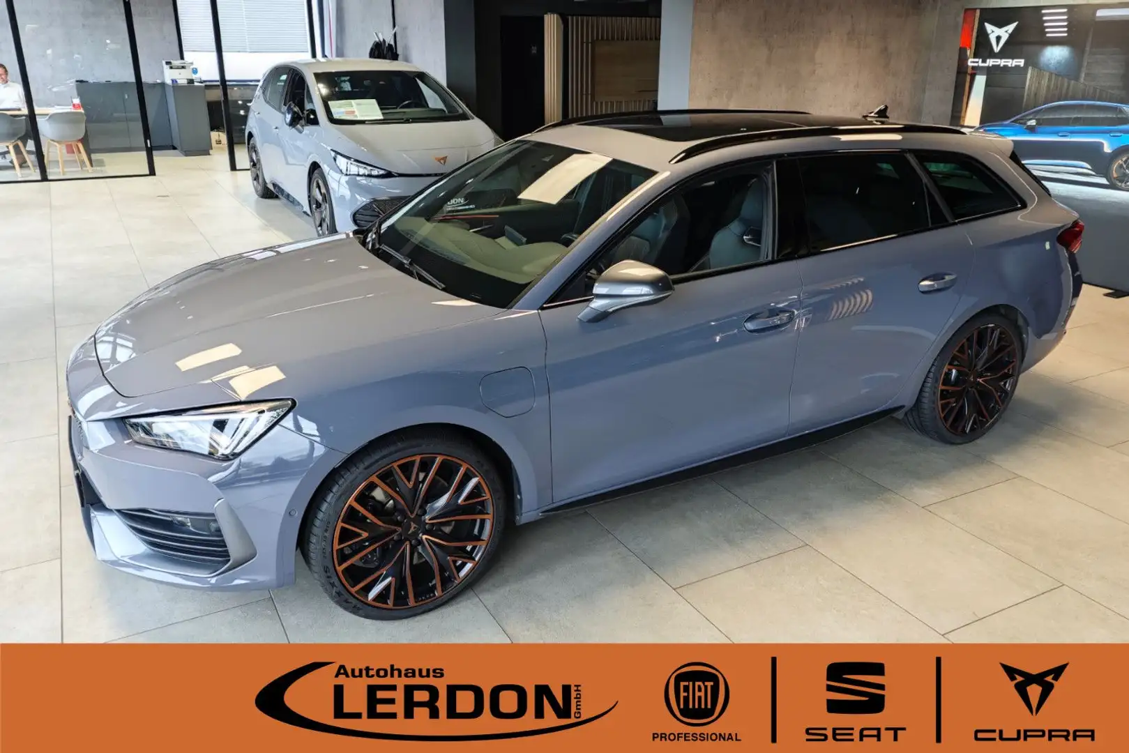 CUPRA Leon SP VZ 1.4 e-Hybrid Pano|Leder|XL|FullLink Grau - 1
