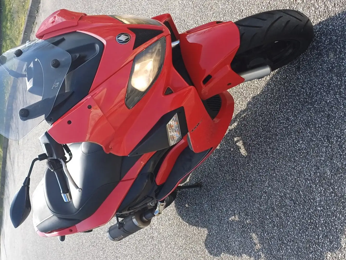 Gilera Nexus 250 Roşu - 2