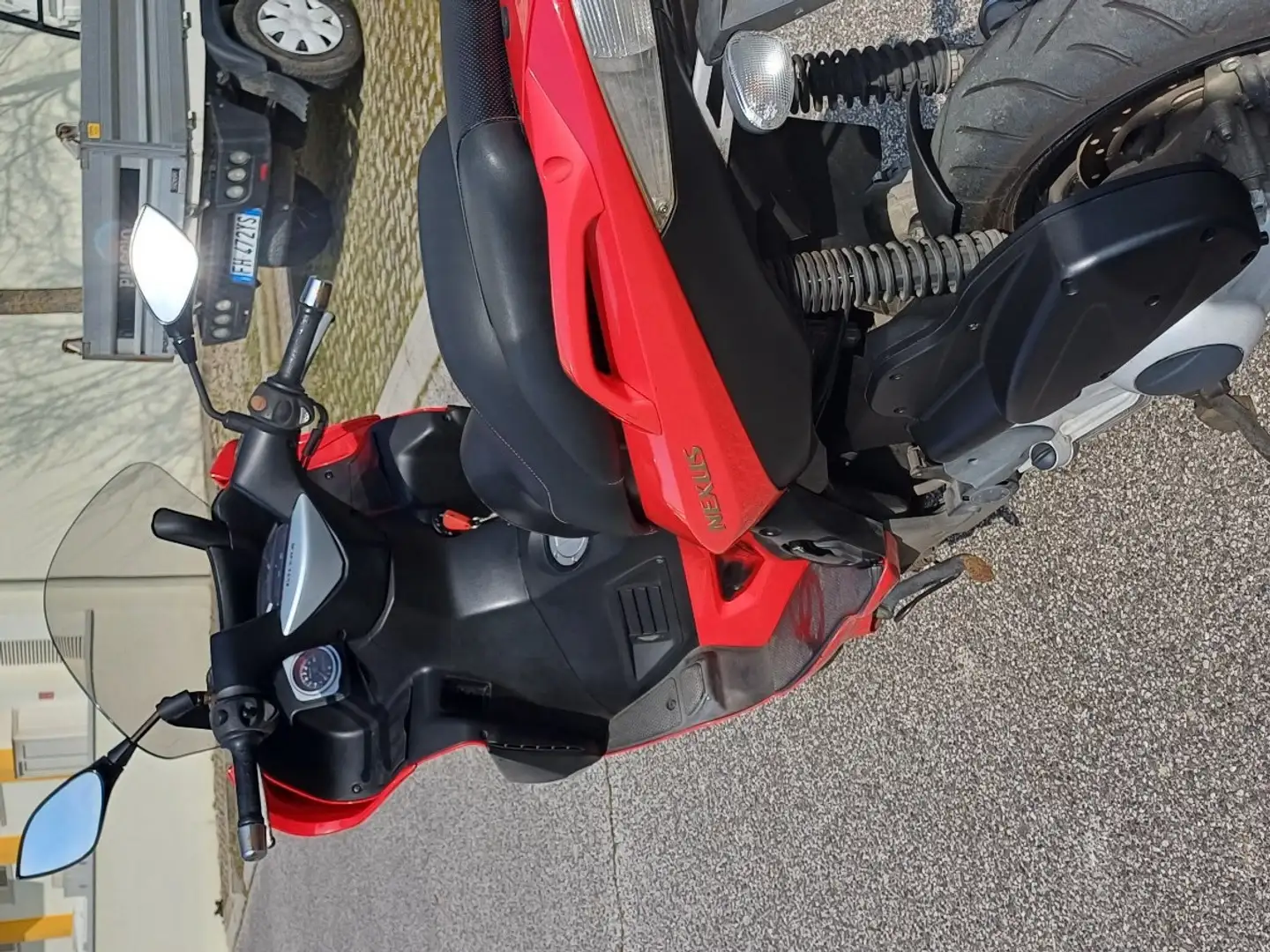 Gilera Nexus 250 Red - 1