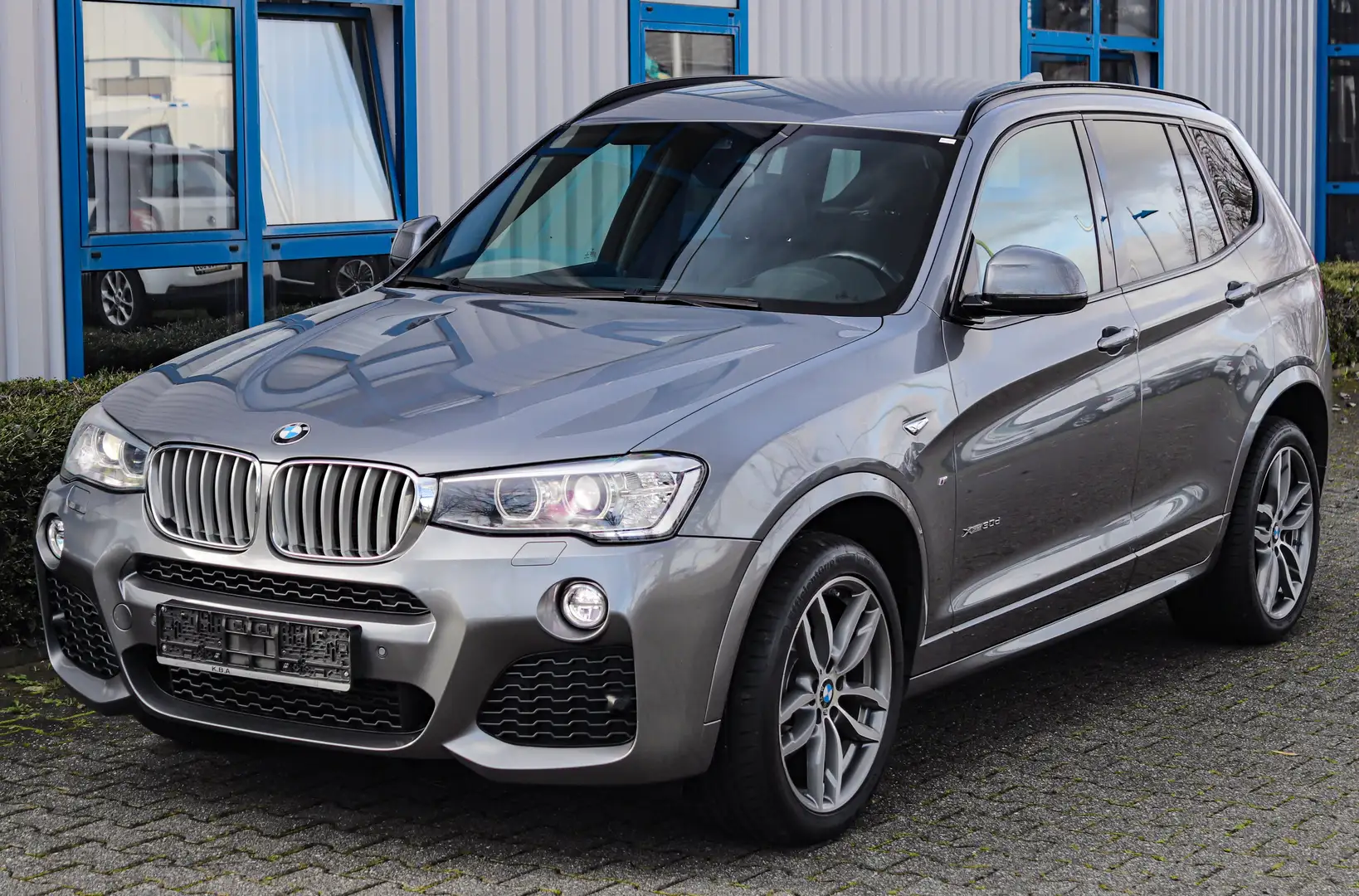 BMW X3 xDrive 30d M-PAKET*LEDER*XENON*HUD*MEMORY*TEMPOMAT Grau - 1