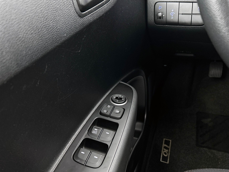 Hyundai i10 1.0i Comfort | Cruise Control | Navigatie | Airco — photo 27