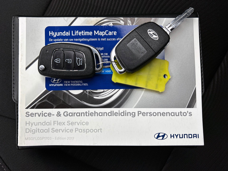 Hyundai i10 1.0i Comfort | Cruise Control | Navigatie | Airco — photo 28