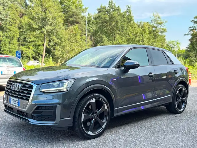Audi Q2 Q2 40 TFSI quattro S tronic S line Edition