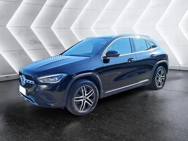 Mercedes-Benz GLA 180 GLA 180 d Automatic Sport Plus
