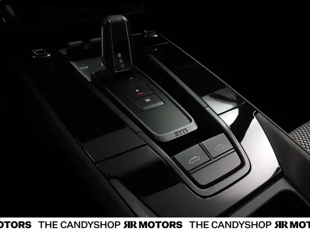 Porsche 911 Targa 4 GTS Edition 50 Jahre Porsche Design *Nr... Ansicht 40