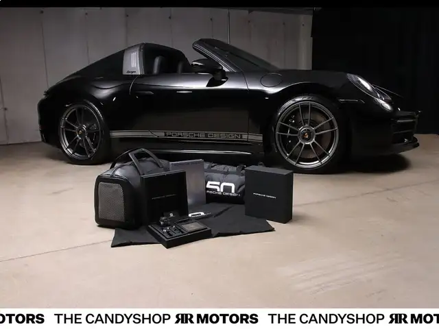 Porsche 911 Targa 4 GTS Edition 50 Jahre Porsche Design *Nr... Ansicht 42