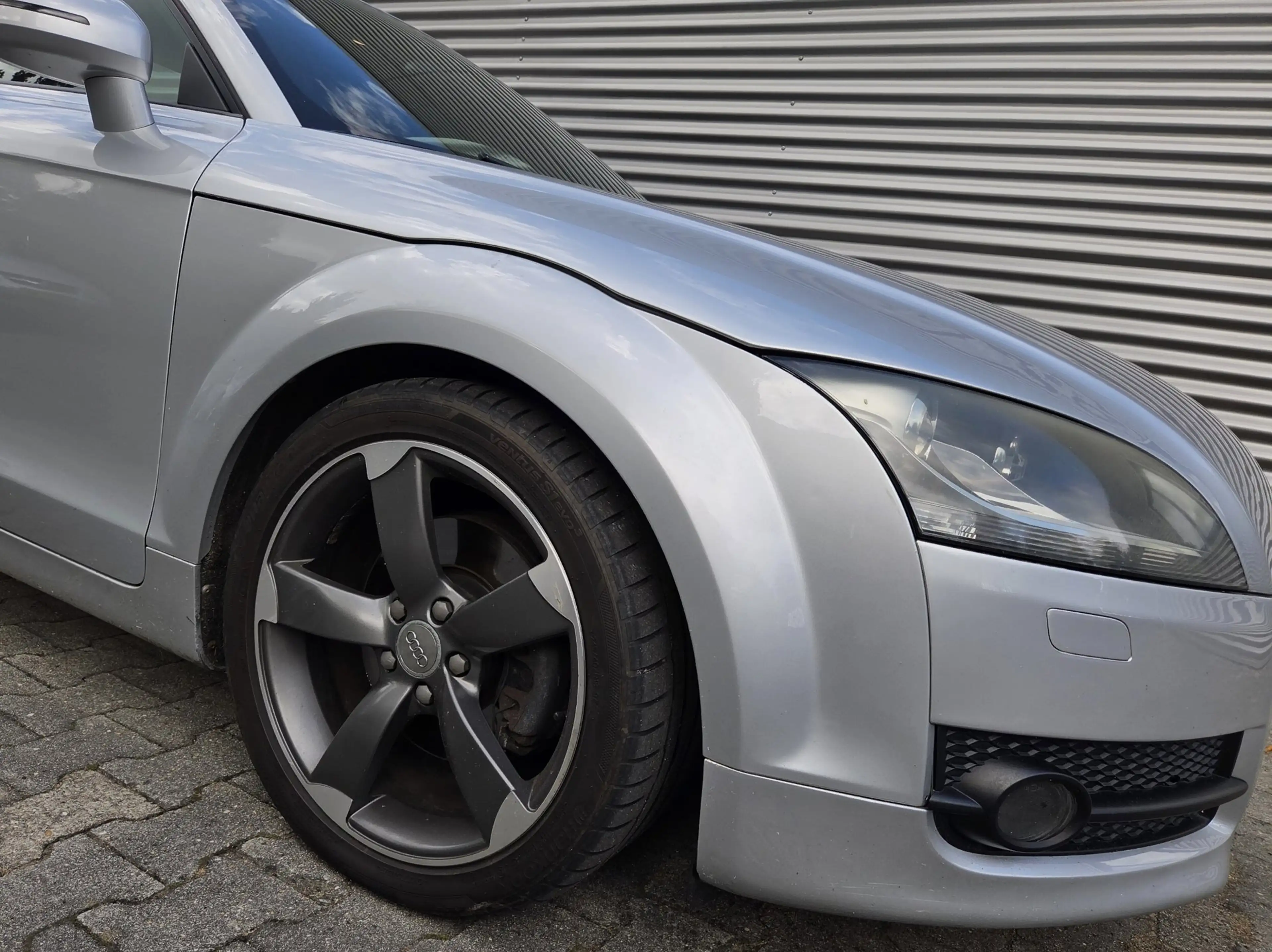 Audi TT 2.0 TFSI 200Pk AUT Silbersee/ Lichtsilber Metallic — photo 14