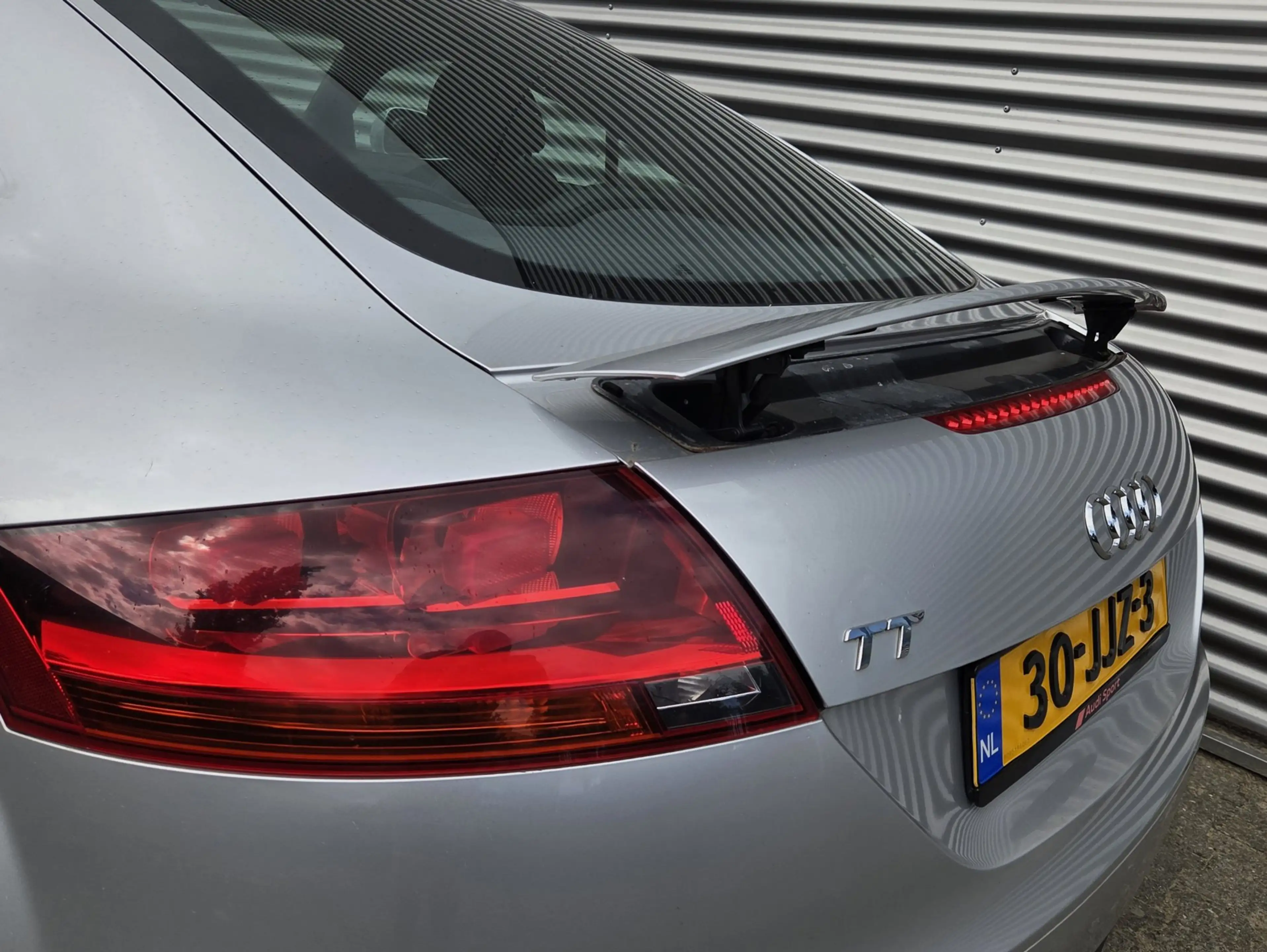 Audi TT 2.0 TFSI 200Pk AUT Silbersee/ Lichtsilber Metallic — photo 12