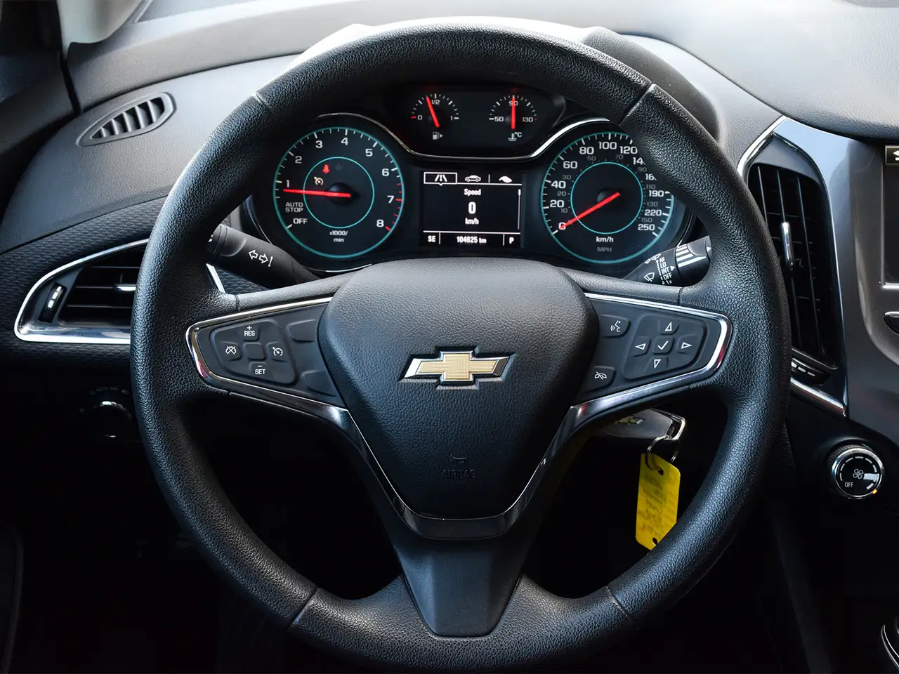 Chevrolet Cruze photo Chevrolet Cruze