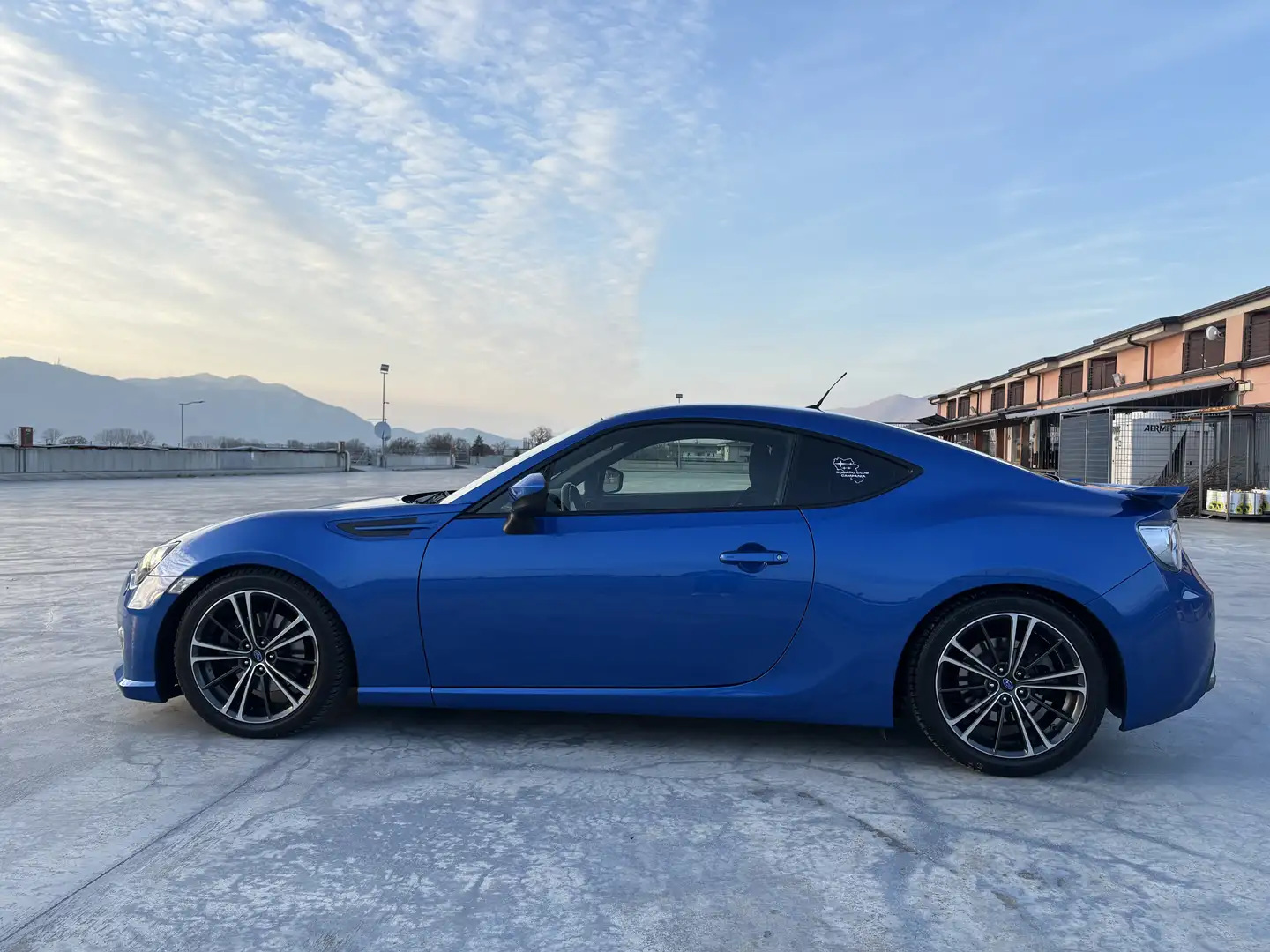Subaru BRZ 2.0 plava - 2