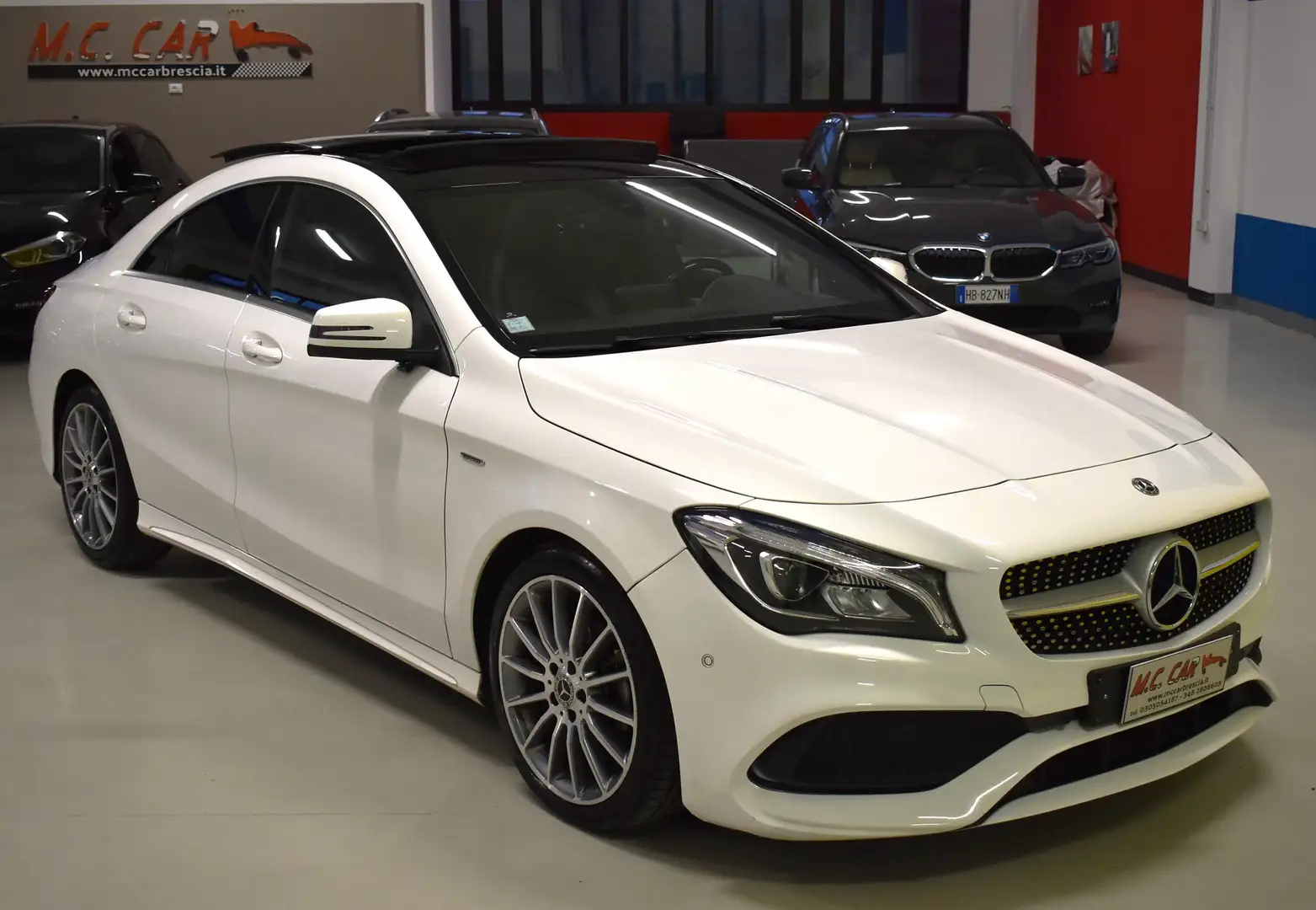 Mercedes-Benz CLA 200 CLA 200 d Premium auto FL TETTO PANORAMA Bianco - 2