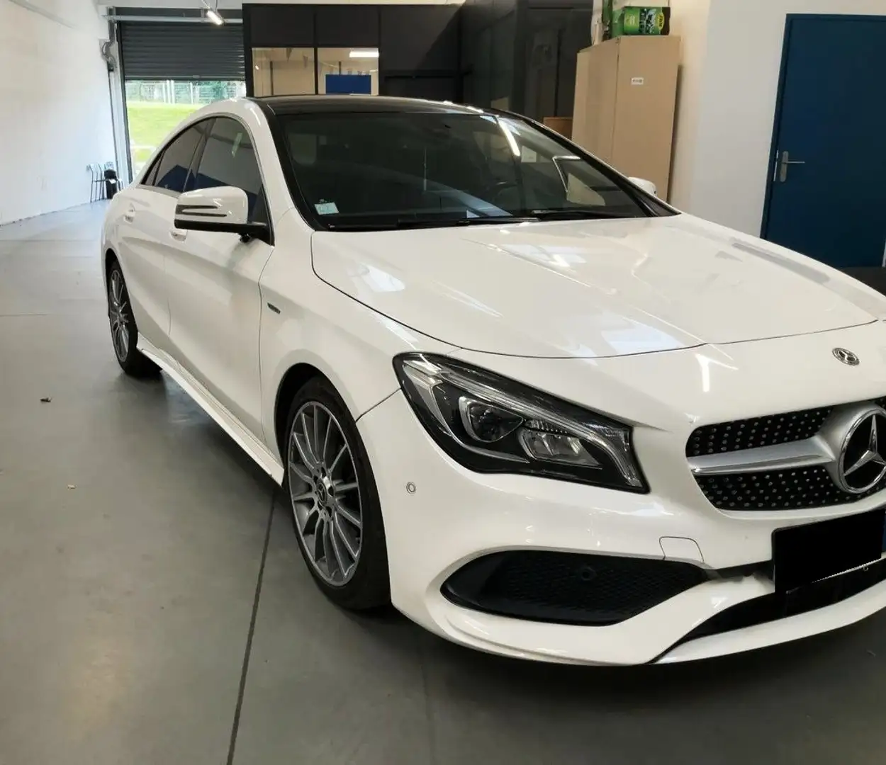 Mercedes-Benz CLA 200 CLA 200 d Premium auto FL TETTO PANORAMA Bianco - 2
